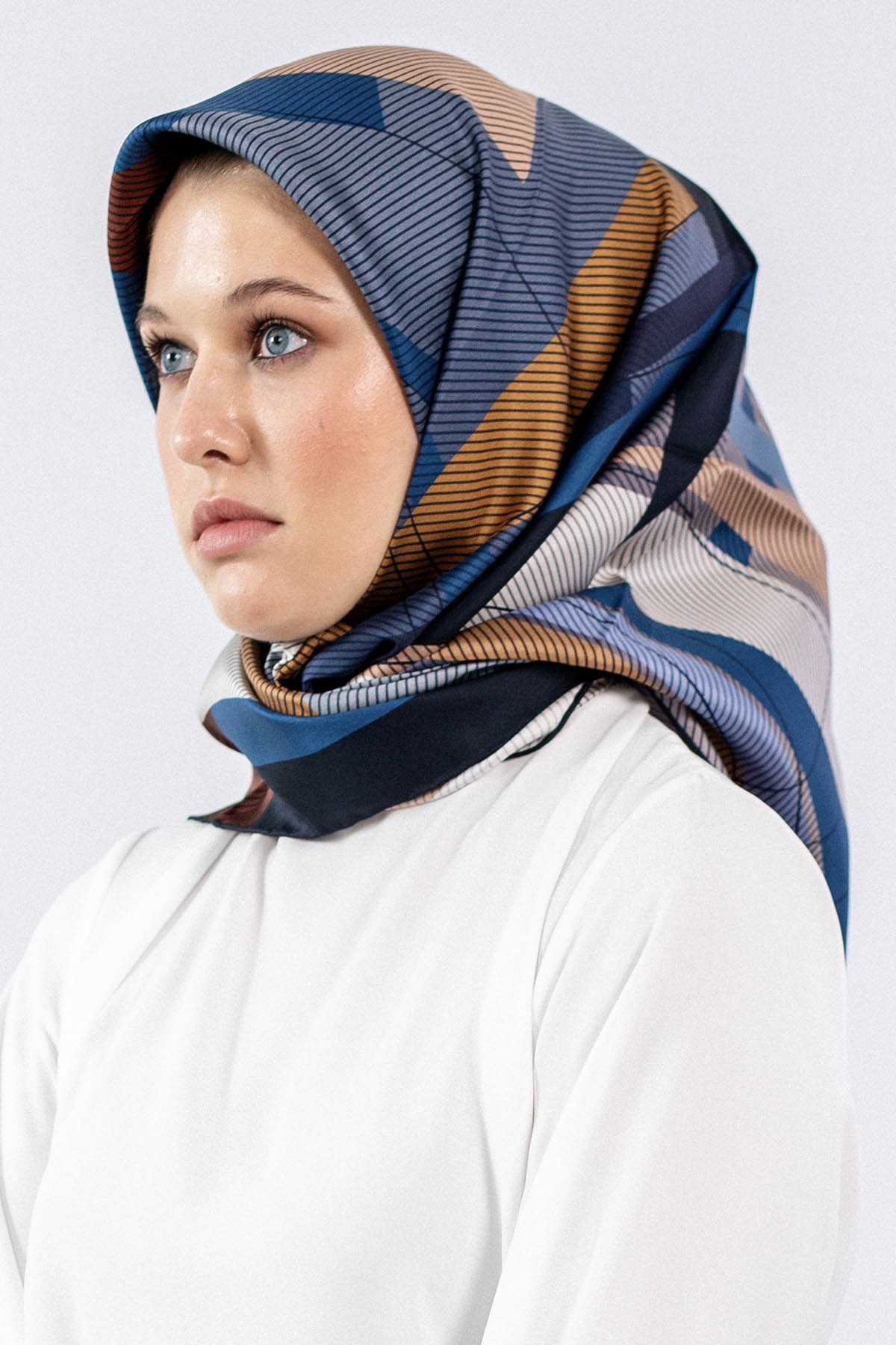 3838 İpek Eşarp - Lacivert - 1