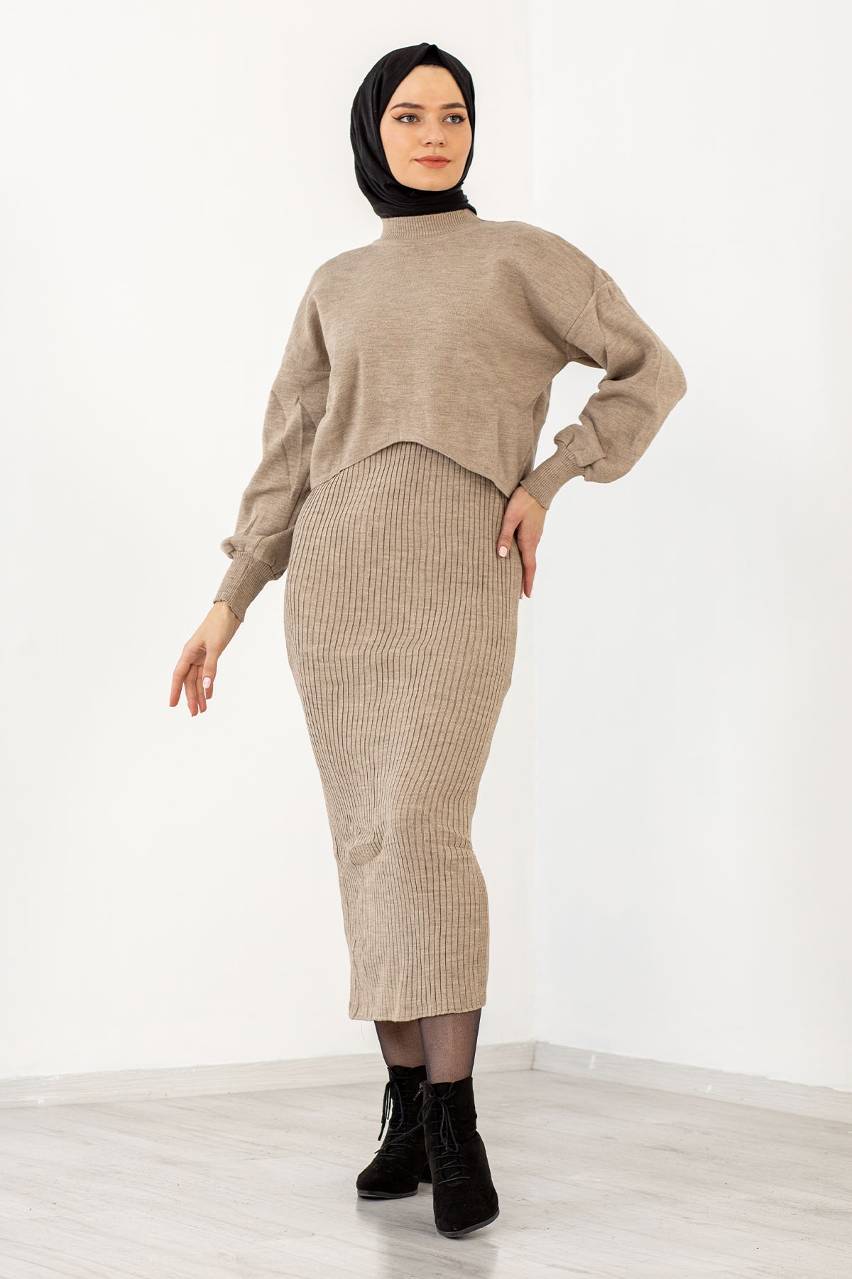 4029 Alti Duz Pileli Elbise Tek - Vizon - 3