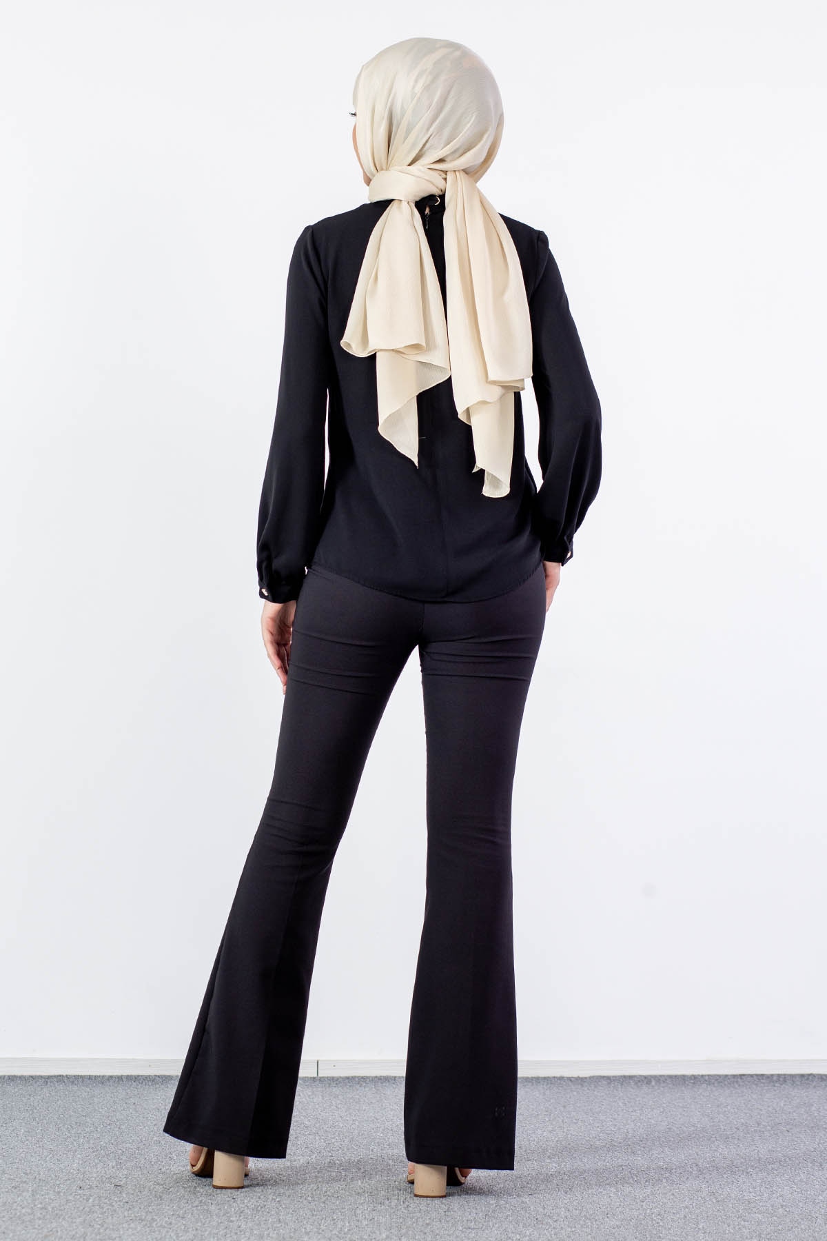 4100 Bluz 40-48 - Siyah - 5