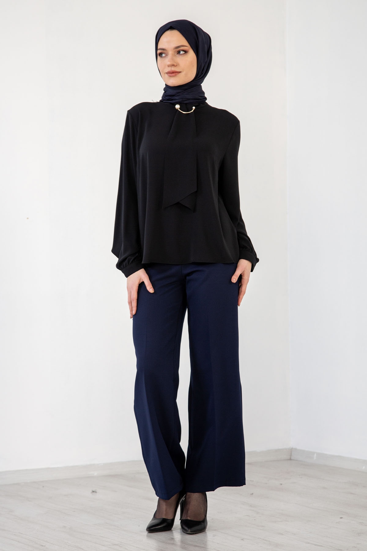 4100 Bluz 46-52 - Siyah - 1