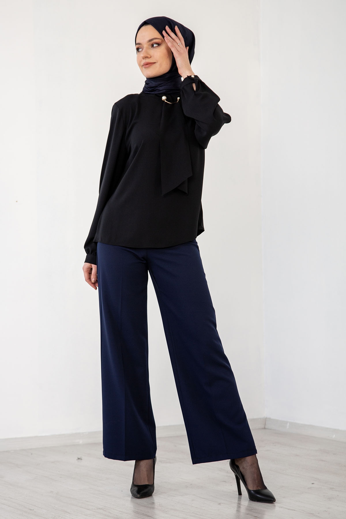 4100 Bluz 46-52 - Siyah - 4