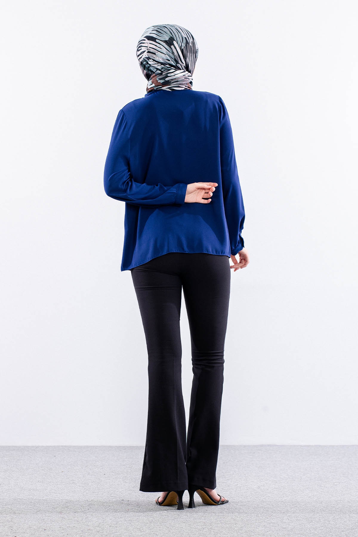 4114 Bluz 44-50 Basak Tas Detay - Sax - 4