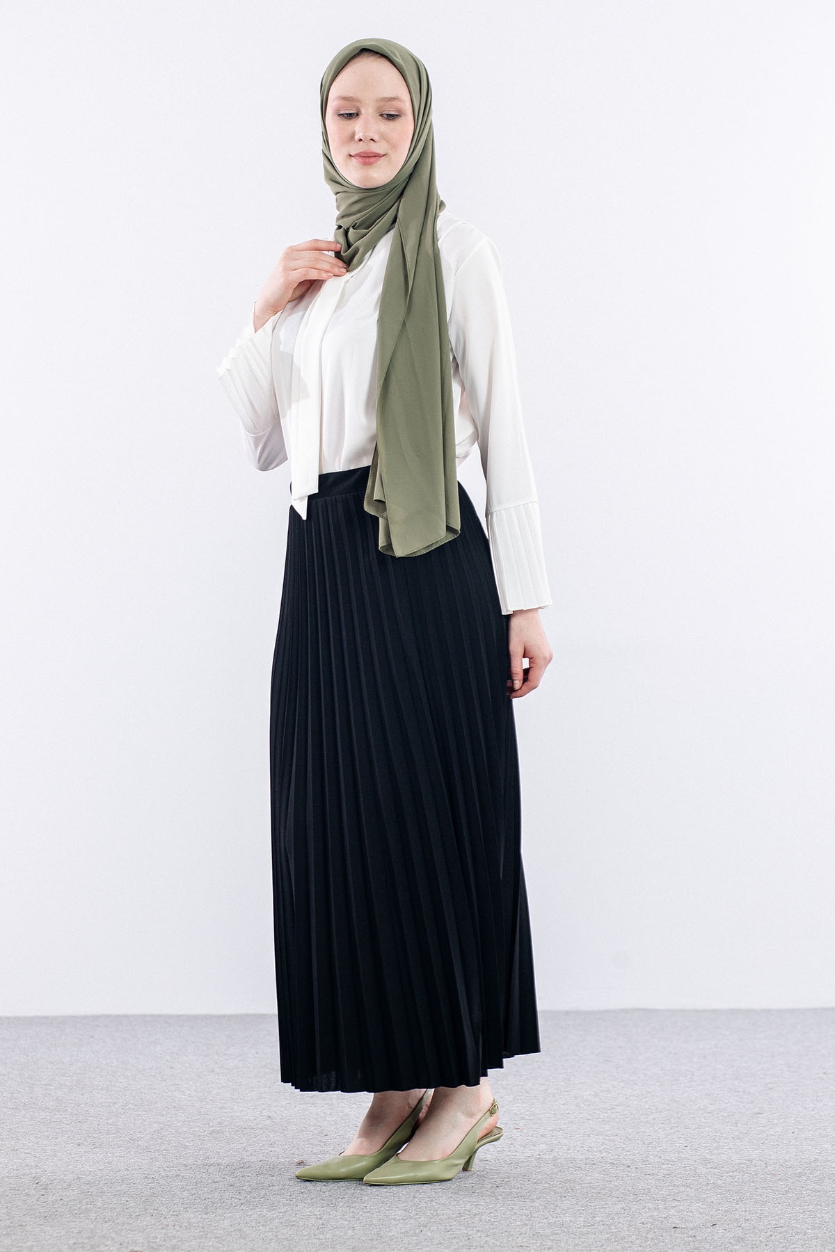 412 Etek 1-6 Plise - Siyah - 3