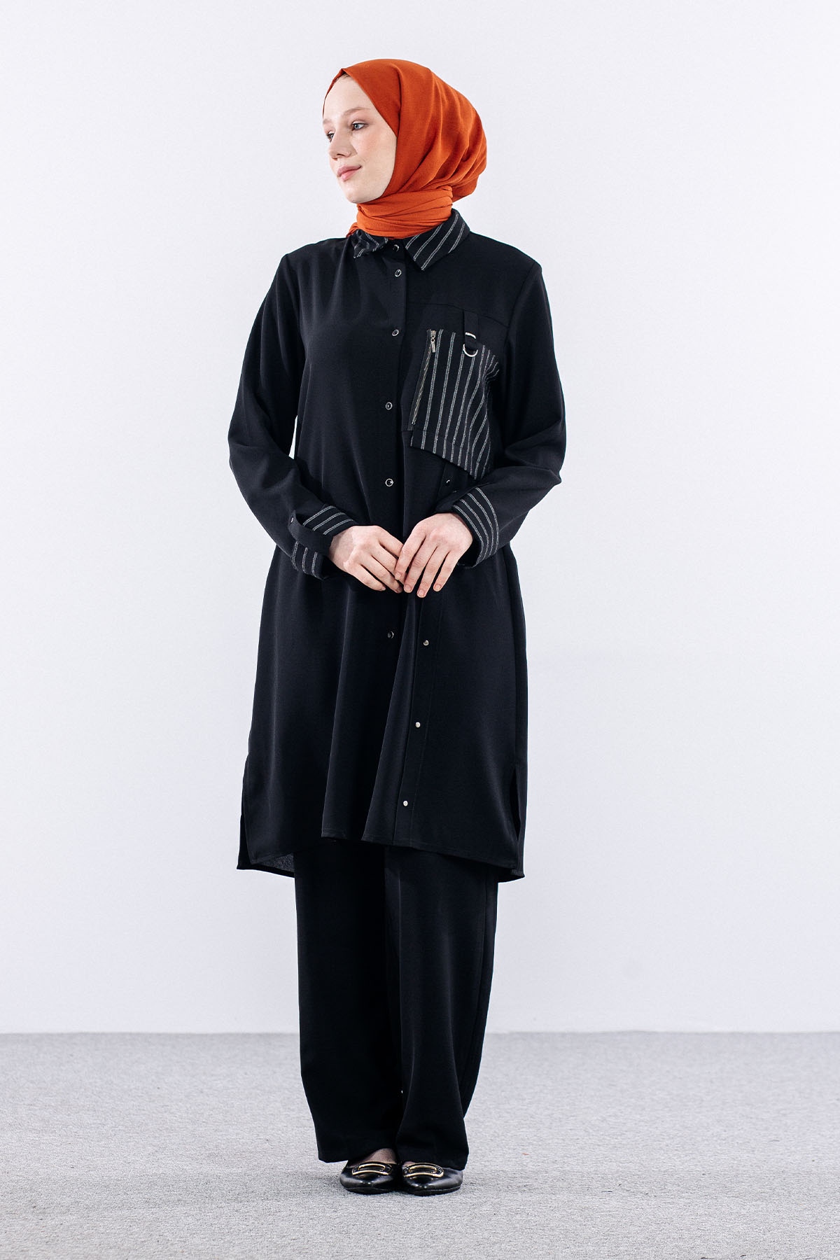 4606 Takim 46-52 - Siyah - 2