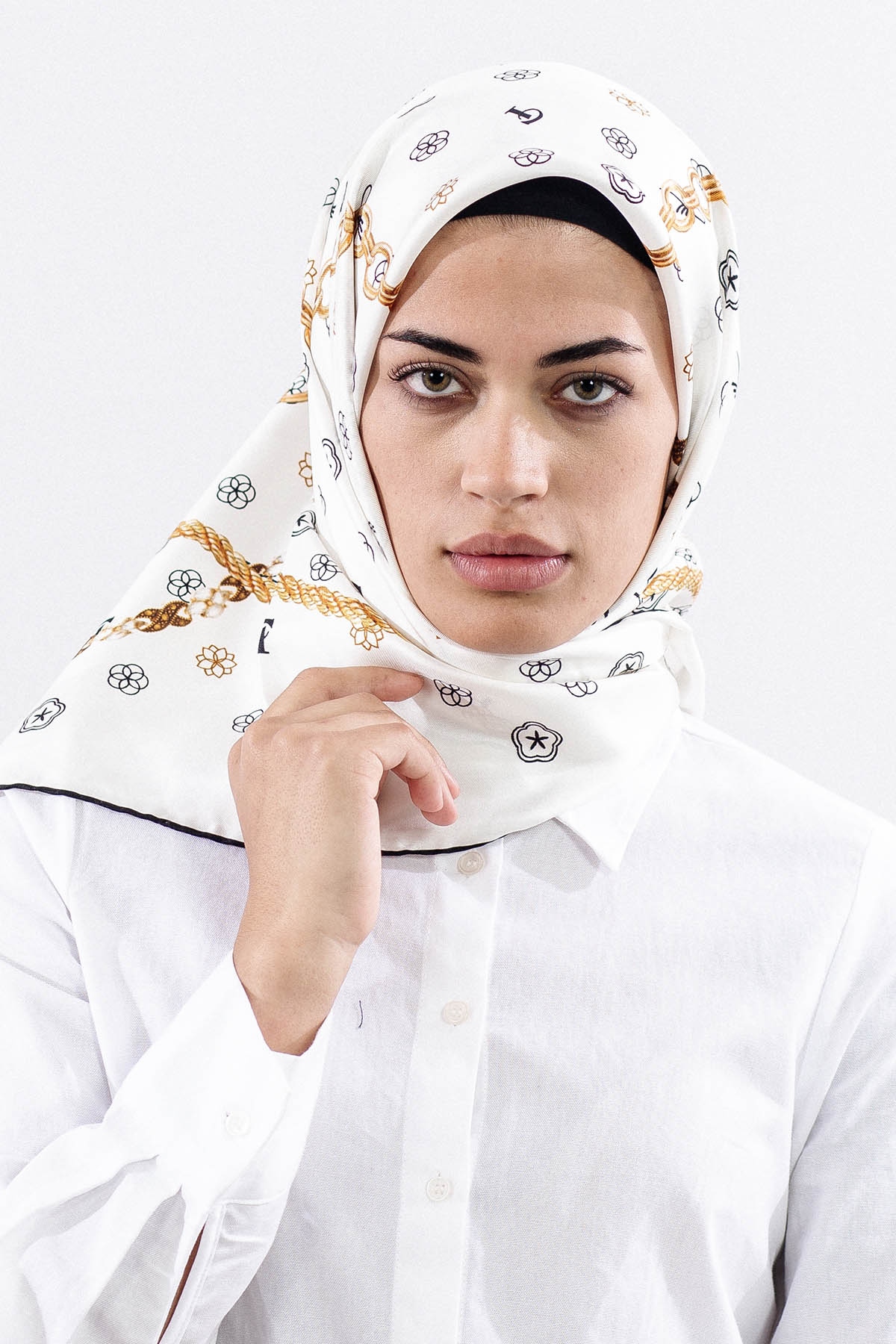 4638 Sura Eşarp Zincir - Krem - 1