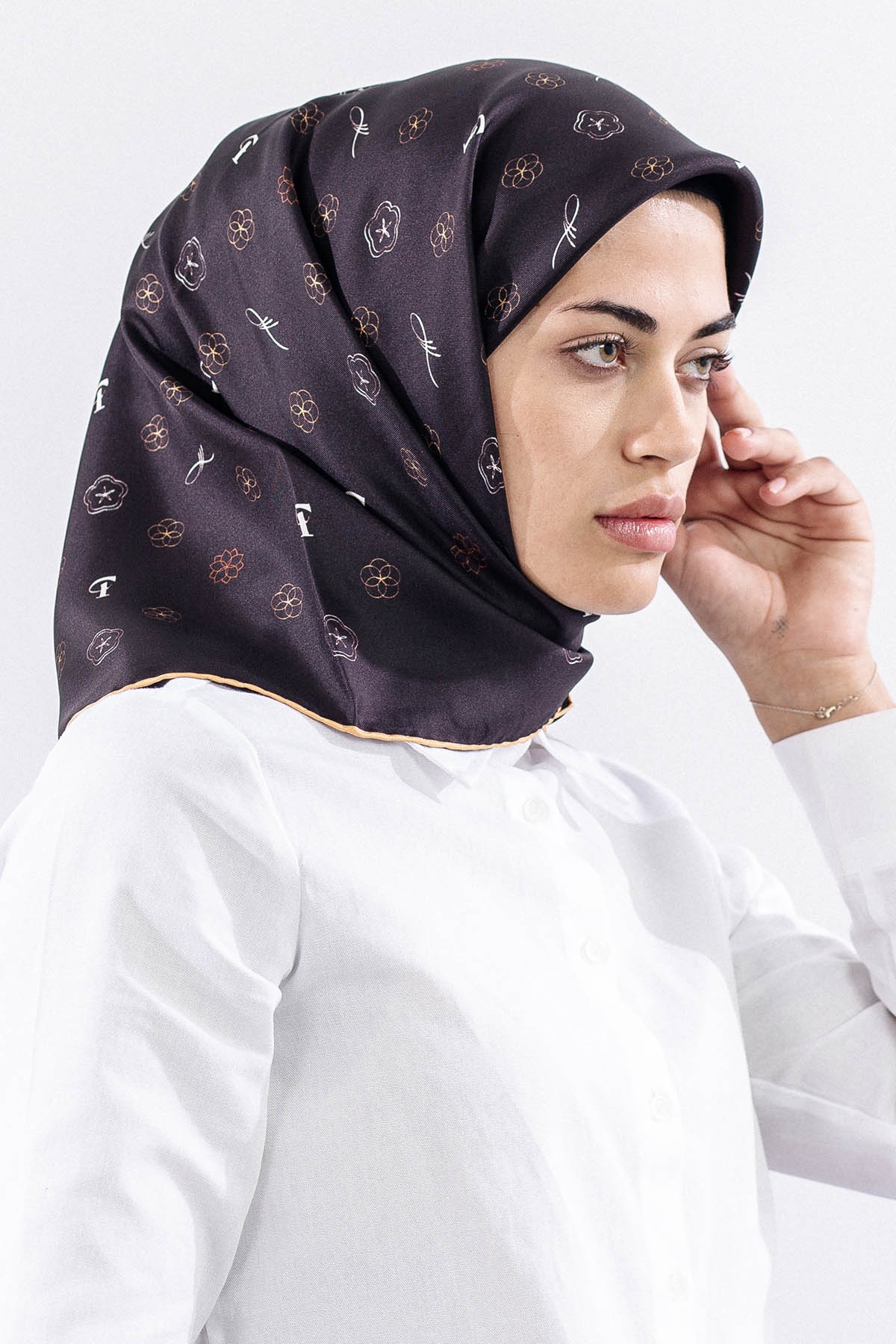 4638 Sura İpek Eşarp Logo - Kahve - 2