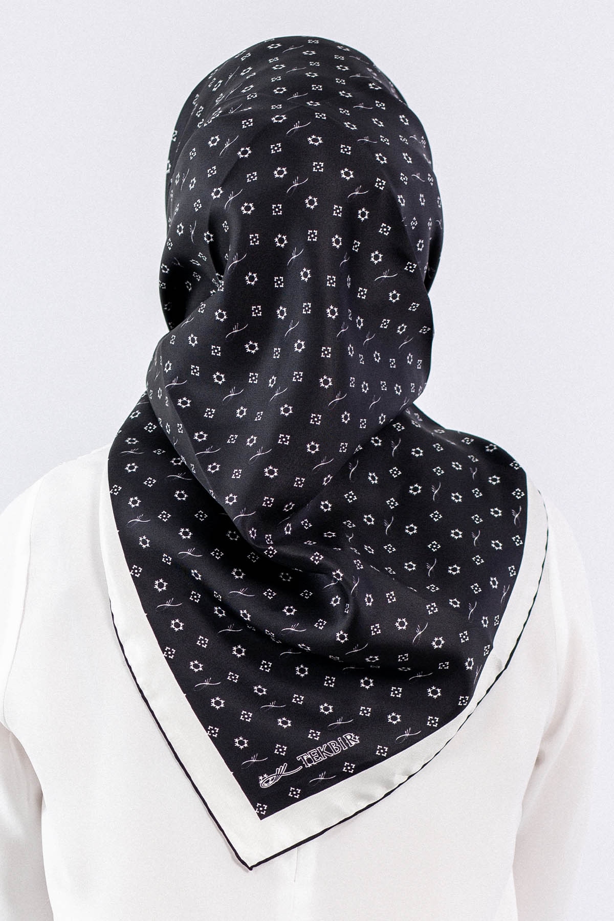 4639 İpek Eşarp - Siyah_beyaz - 3