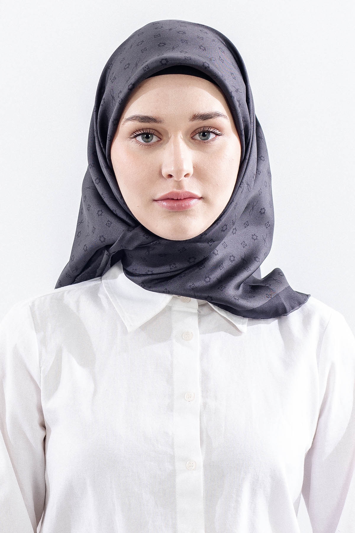 4639 İpek Eşarp Tvil Kumas Monogram - Antrasit - 1