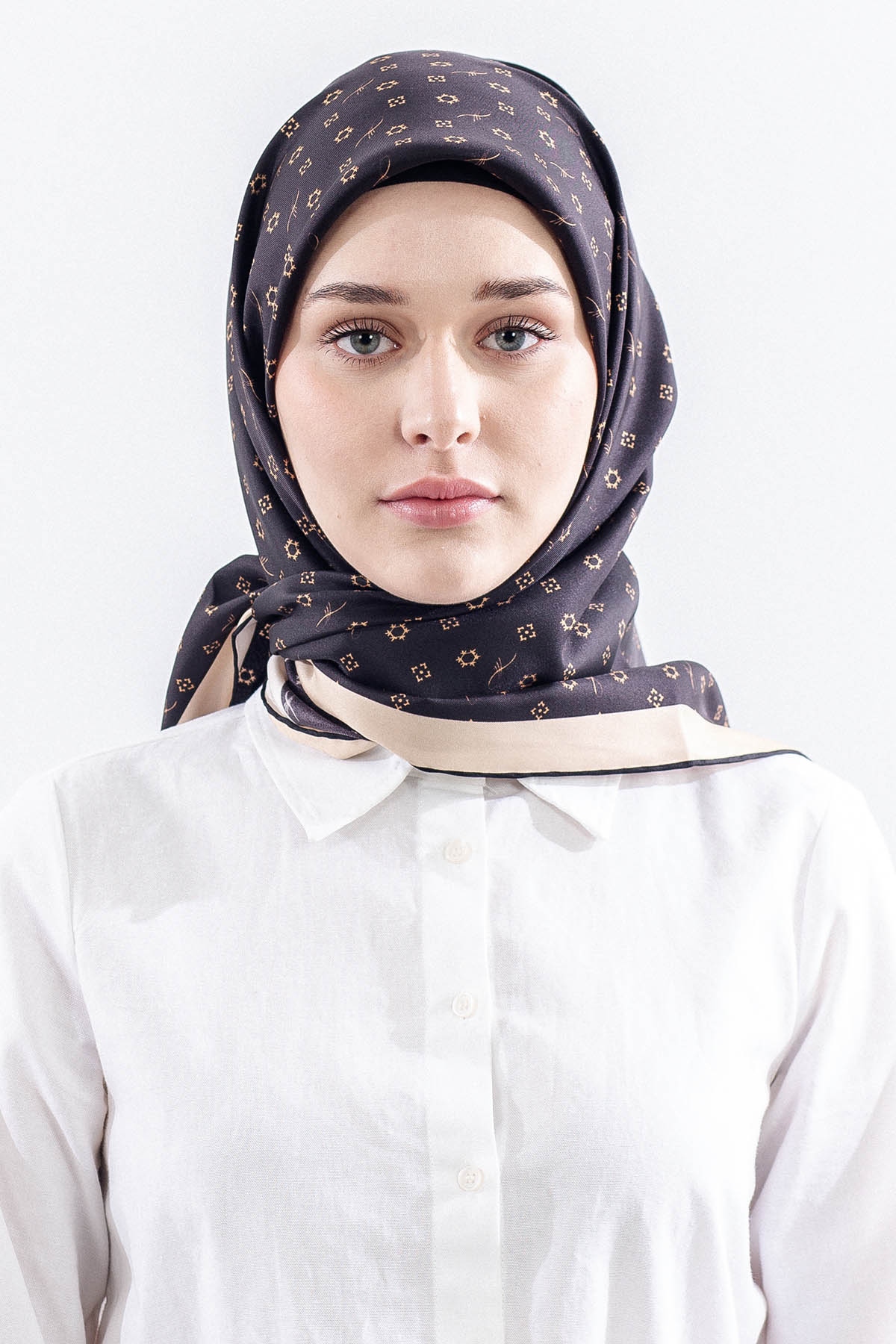 4639 İpek Eşarp Tvil Kumas Monogram - Kahve - 1