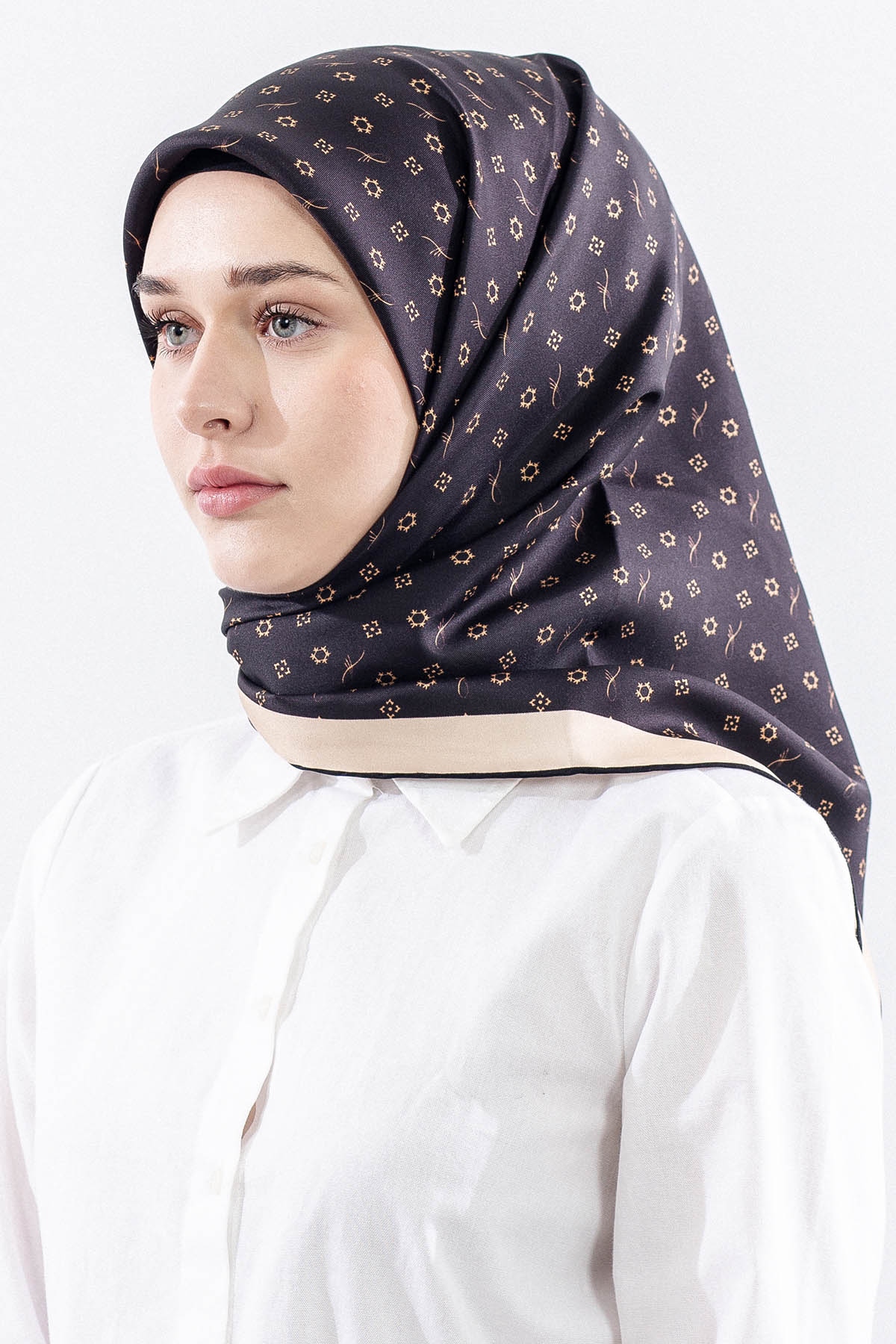 4639 İpek Eşarp Tvil Kumas Monogram - Kahve - 2