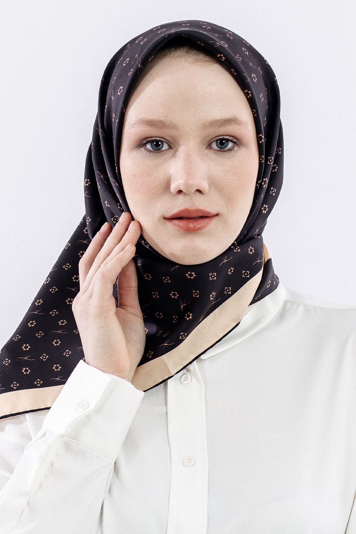 4639 Tvil İpek Eşarp - Kahve - 1