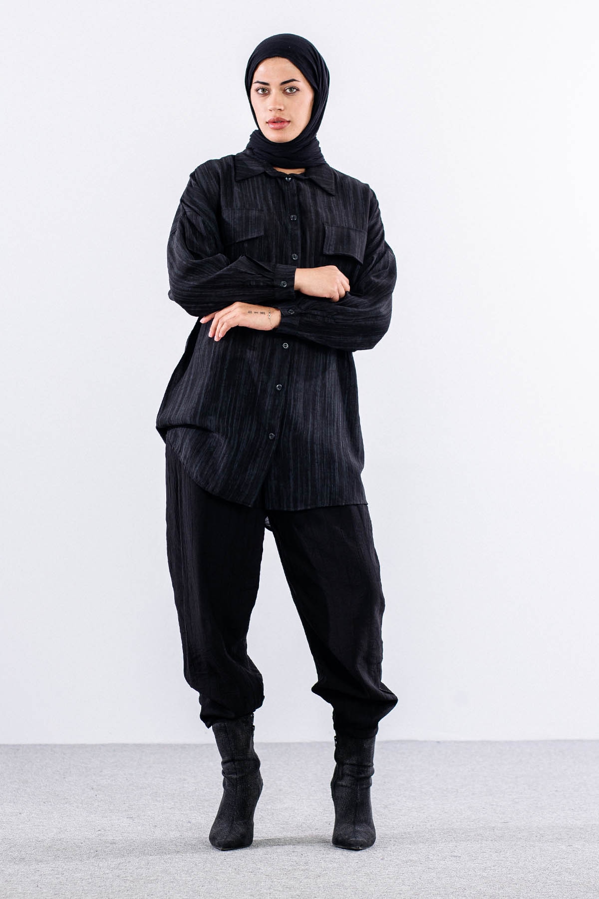 5004 Gömlek 42-44-46 Cep Detay - Siyah - 1