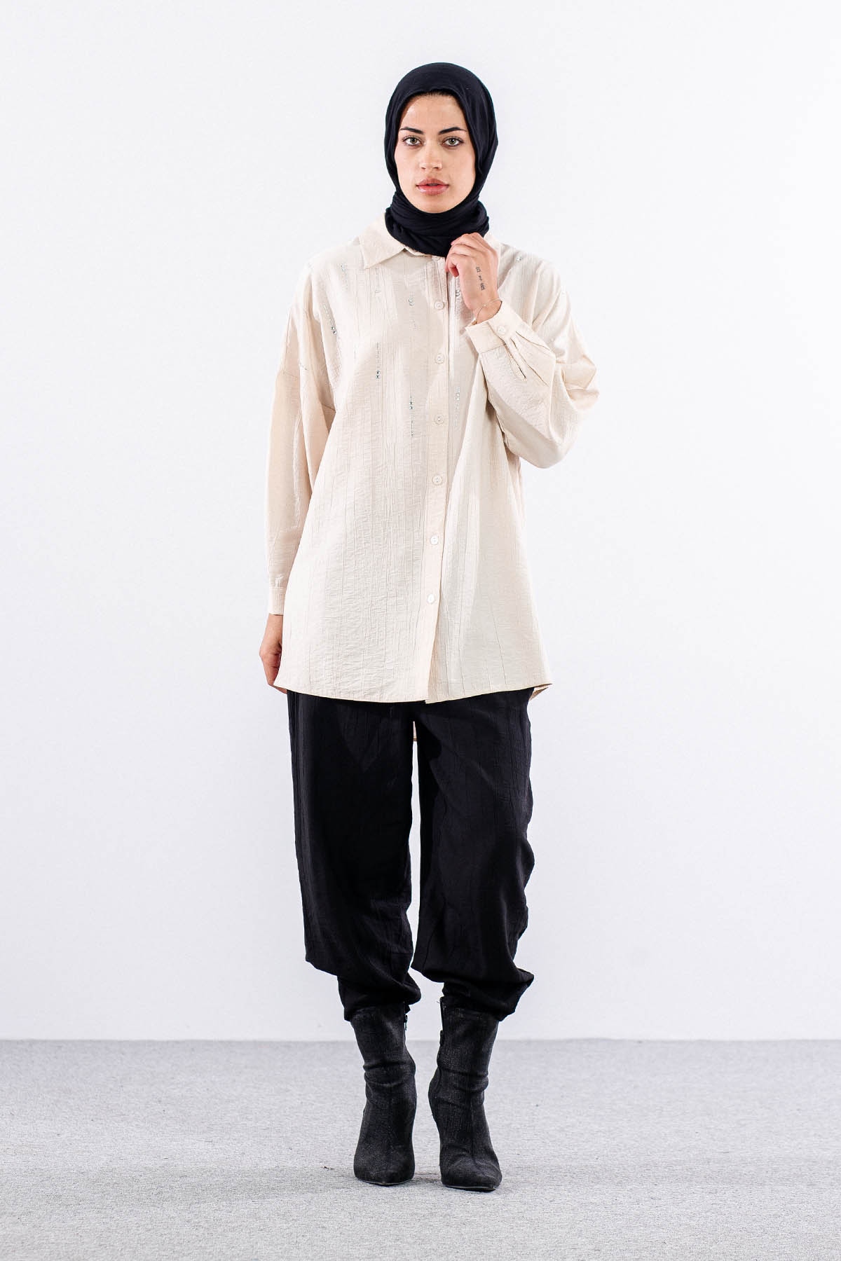 5005 Tunik 42-44-46 Taslı Detaylı - Bej - 1