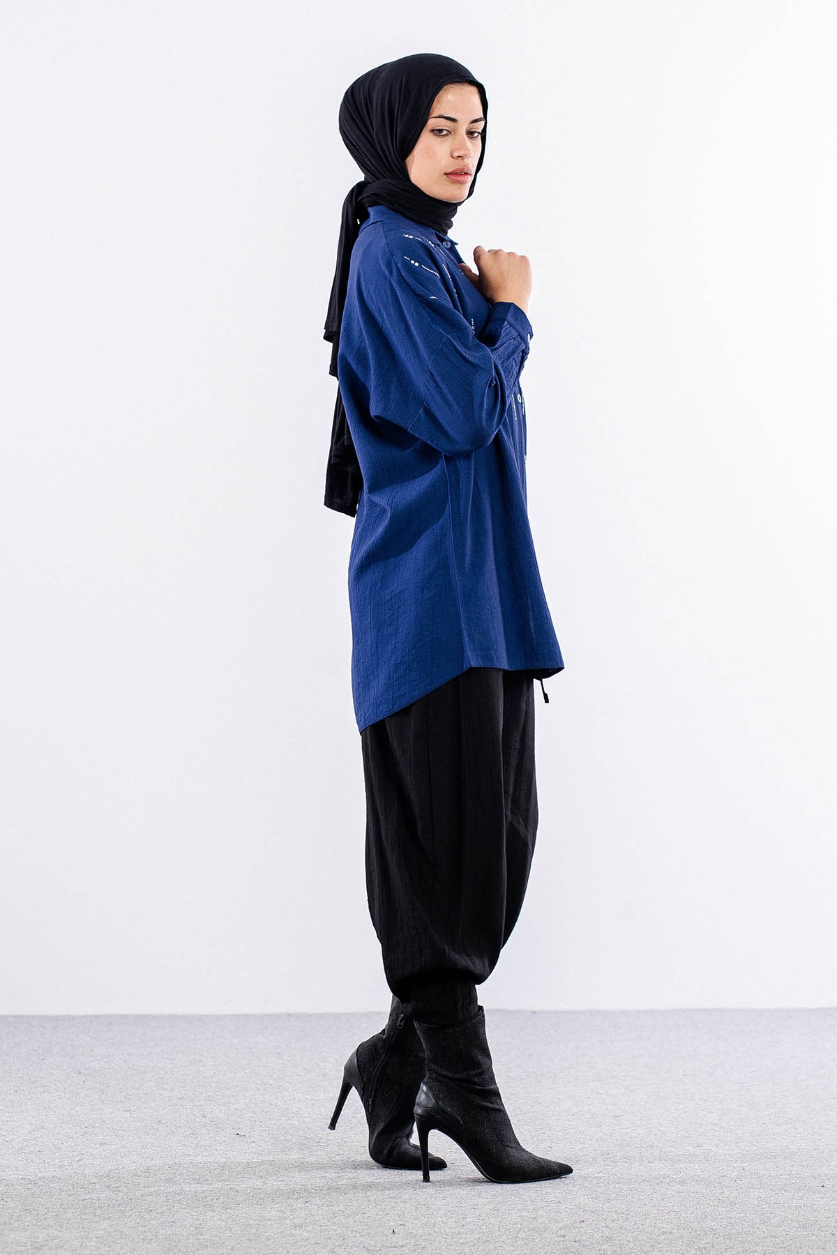 5005 Tunik 42-44-46 Taslı Detaylı - Indigo - 4