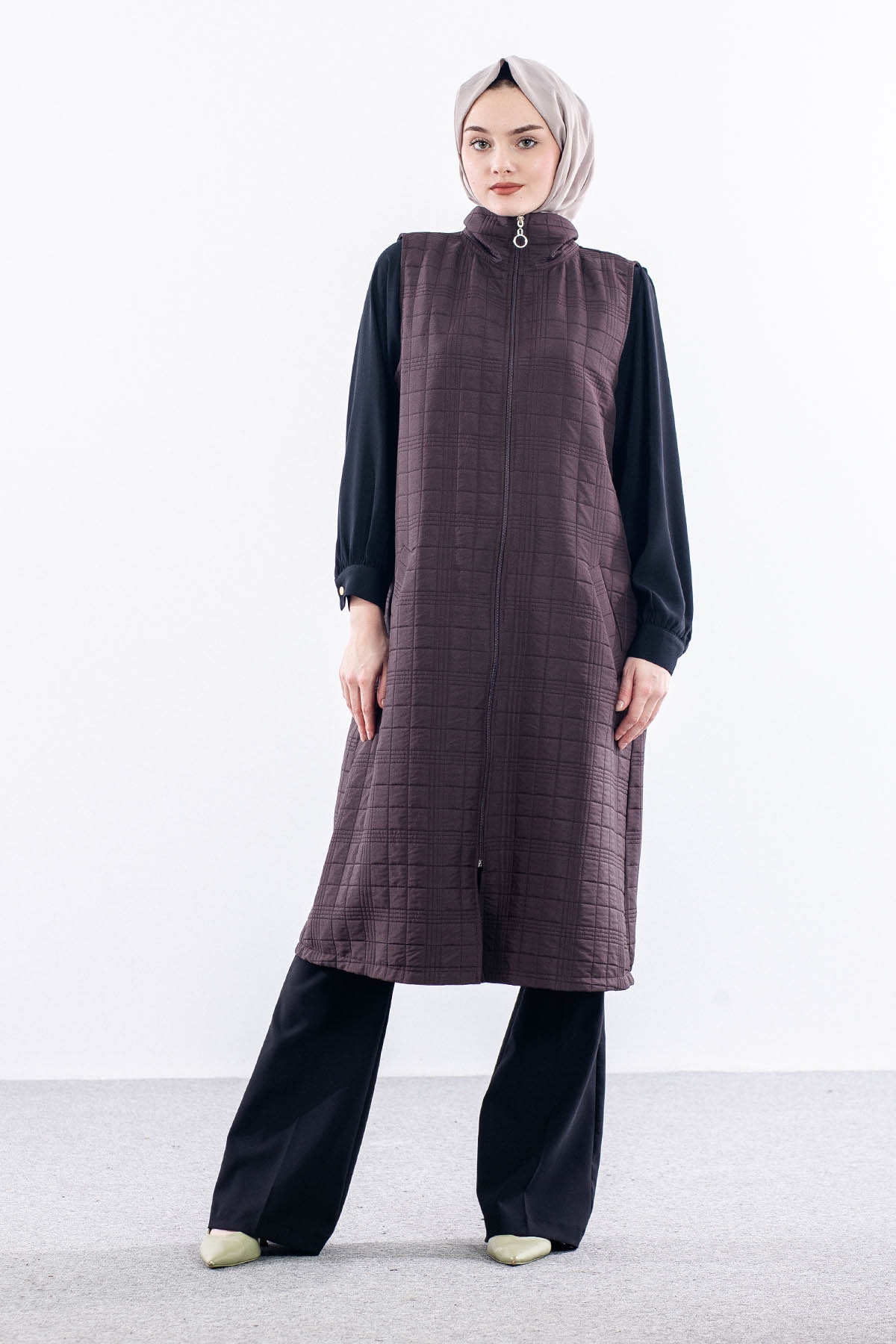 5016 Kapitone Yelek 42-48 - Kahve - 1