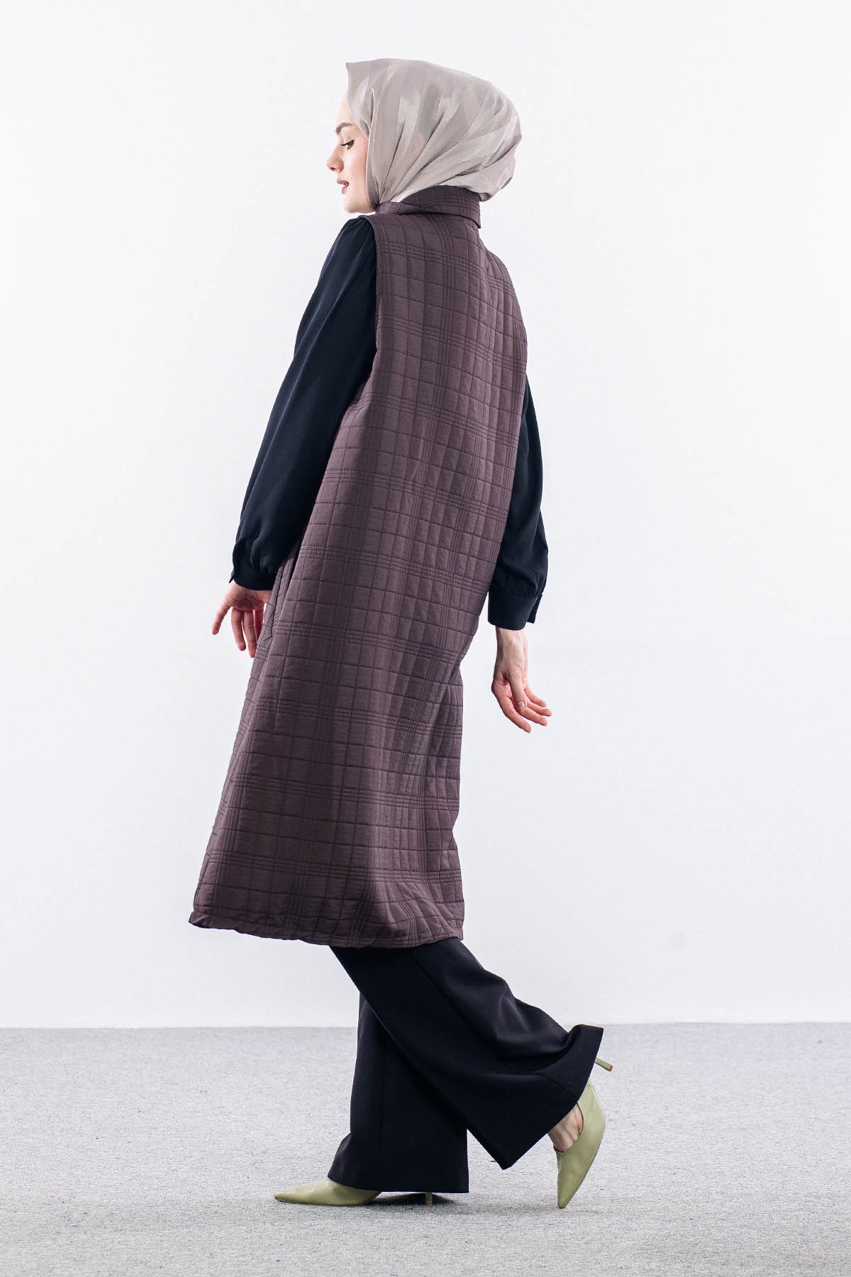 5016 Kapitone Yelek 42-48 - Kahve - 4