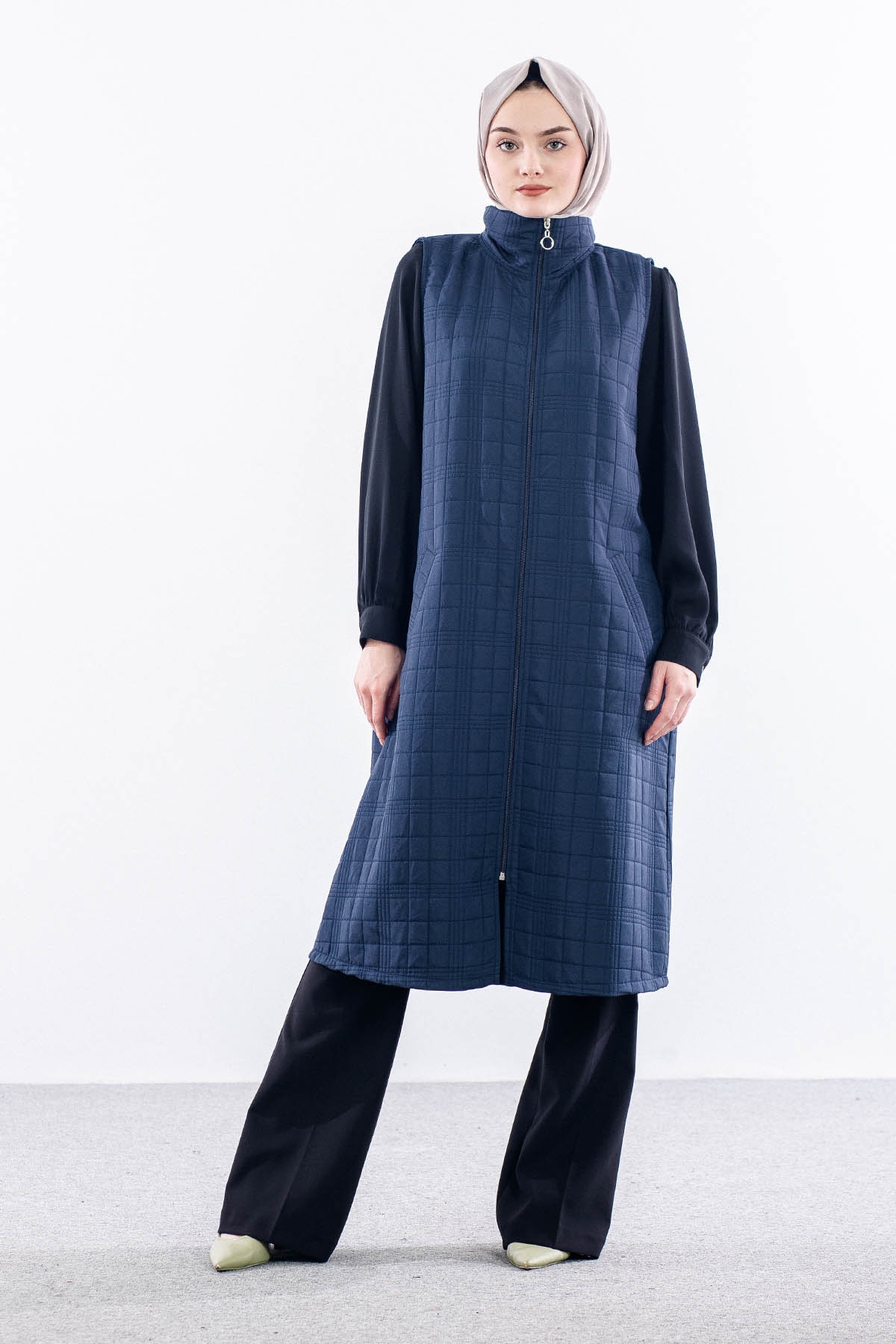 5016 Kapitone Yelek 42-48 - Lacivert - 1