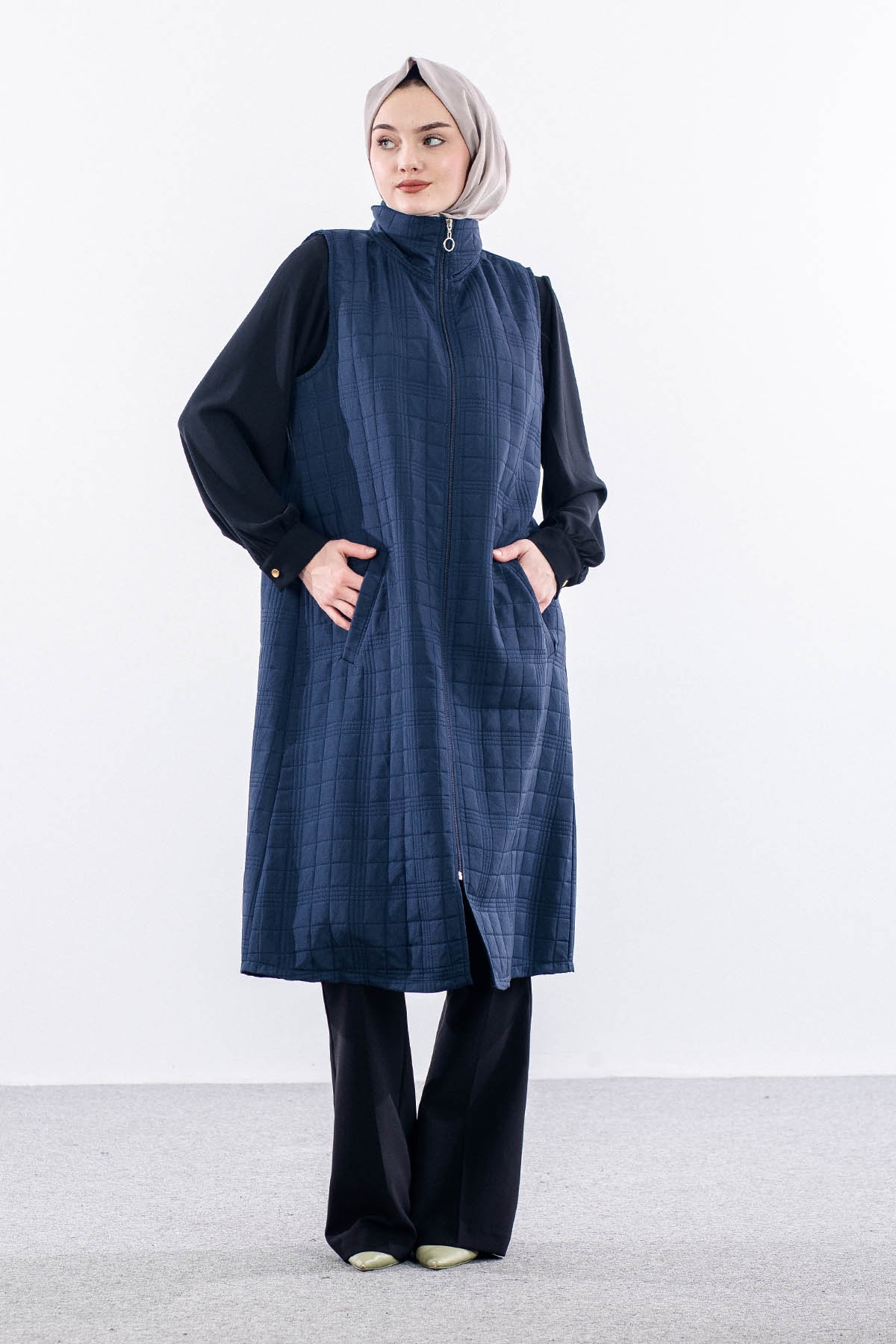 5016 Kapitone Yelek 42-48 - Lacivert - 2