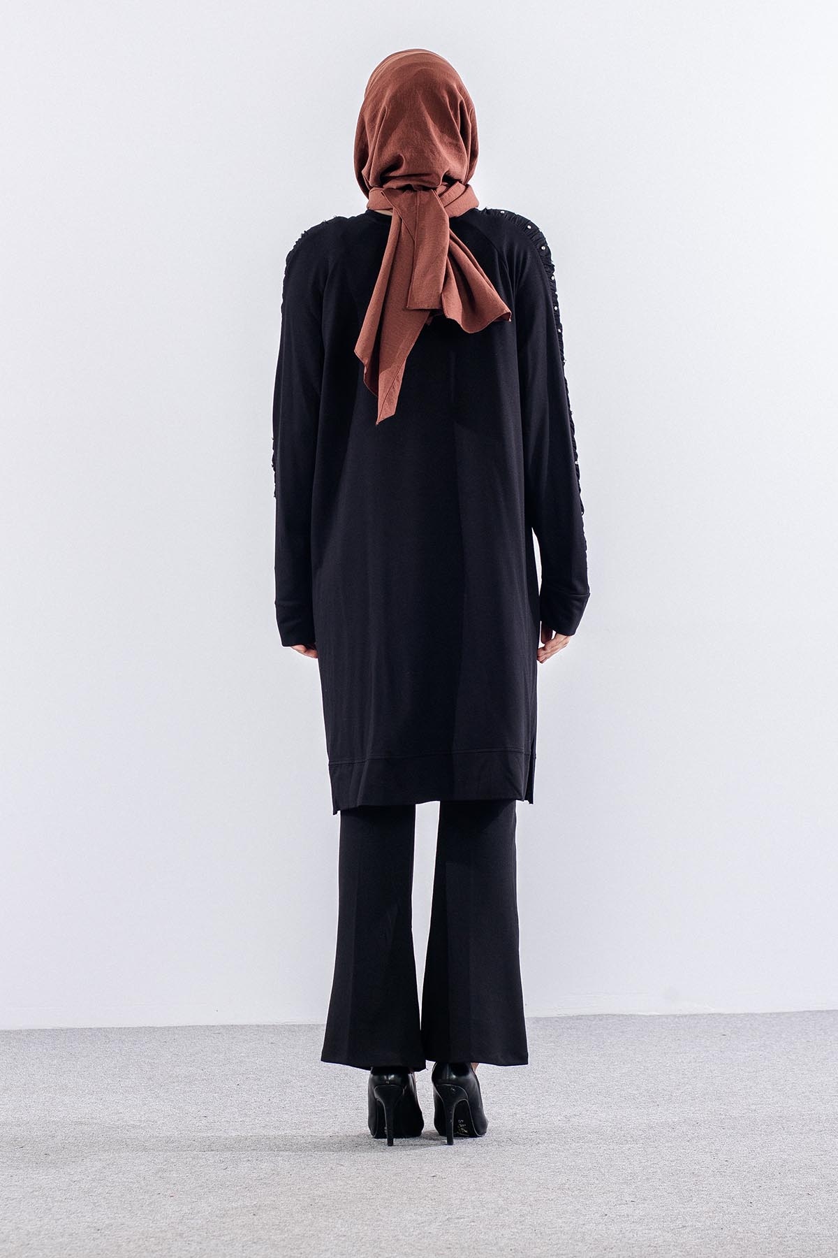 5019 Tunuk 44-50 Kolda Tas Detay - Siyah - 5