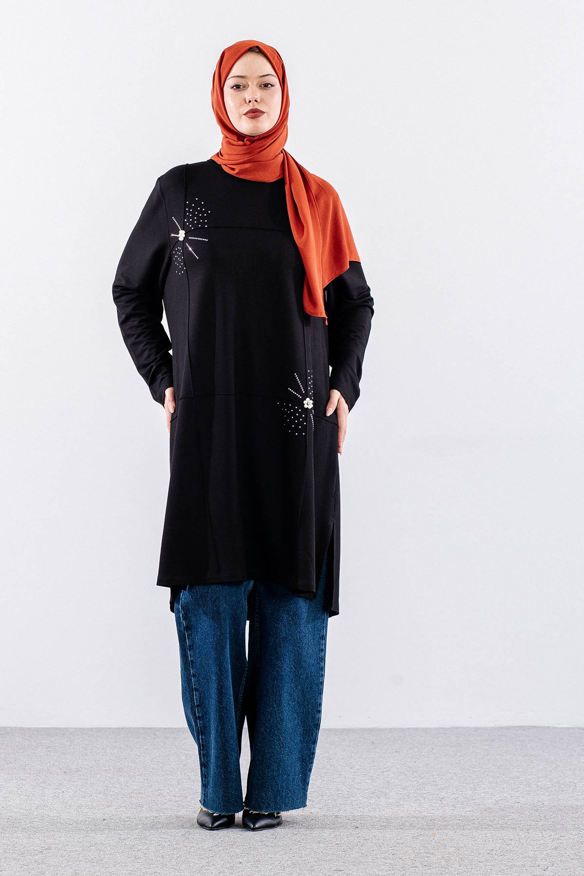 5021 Tunik 44-52 Inci Detay - Siyah - 1