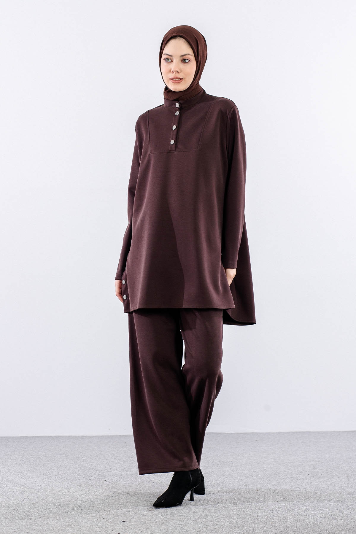 564 Takim 40-46 Dugme Detayli - Kahve - 2