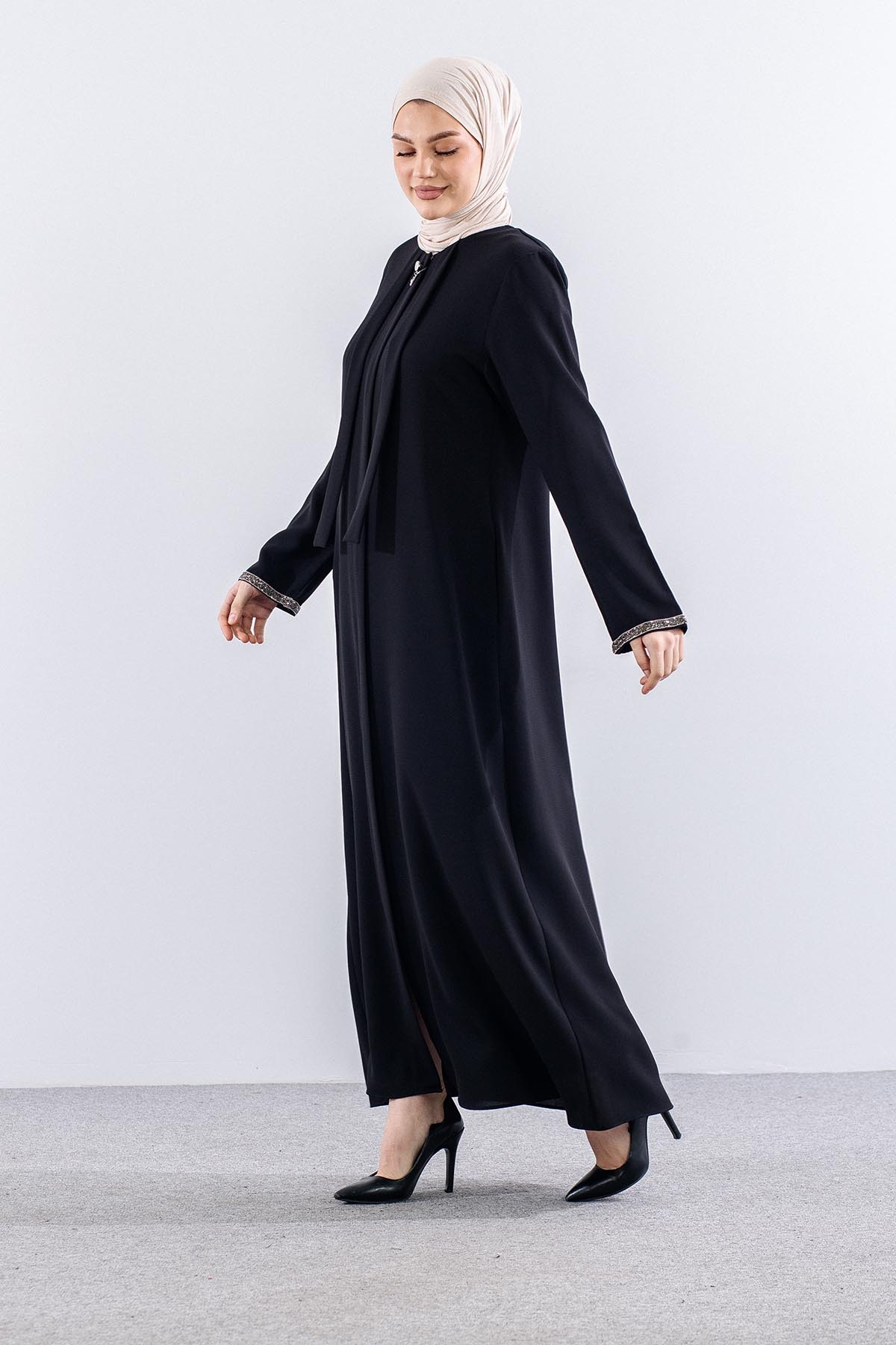 573 Ferace 46-56 Ayca Petek Kumas - Siyah - 4