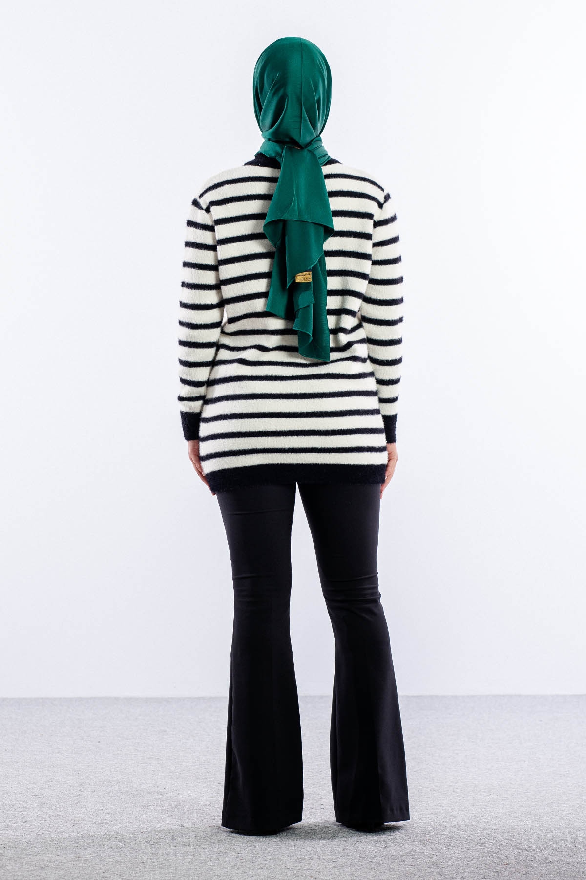 5733 Pelus Hirka Tek Cizgili - Siyah_ekru - 5