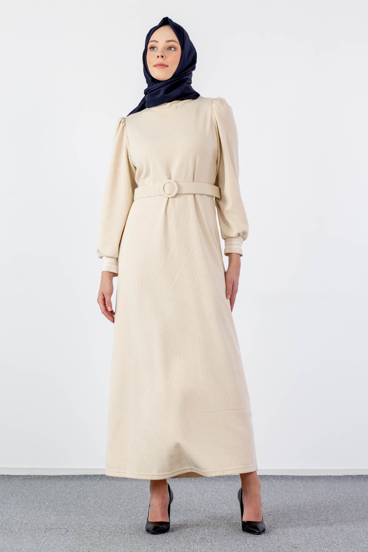 5904 Elbise 38-46 - Krem - 1