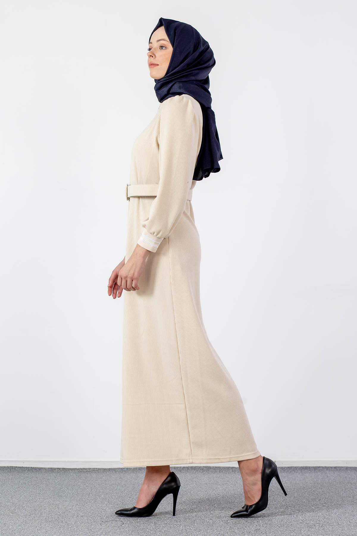 5904 Elbise 38-46 - Krem - 5