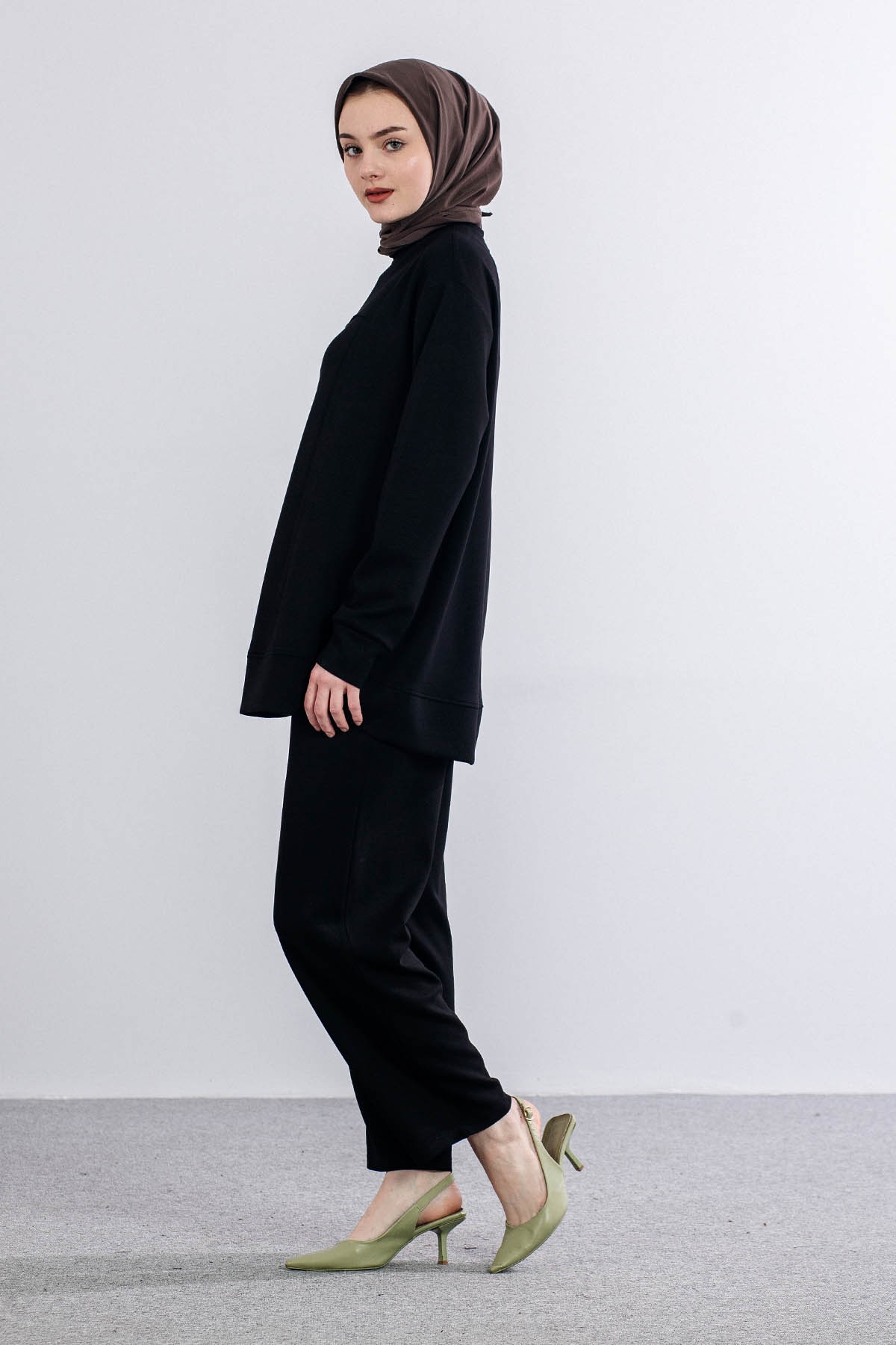 5943 Elbi̇se 38-44 Kadife Kumas Kemerli - Siyah - 2