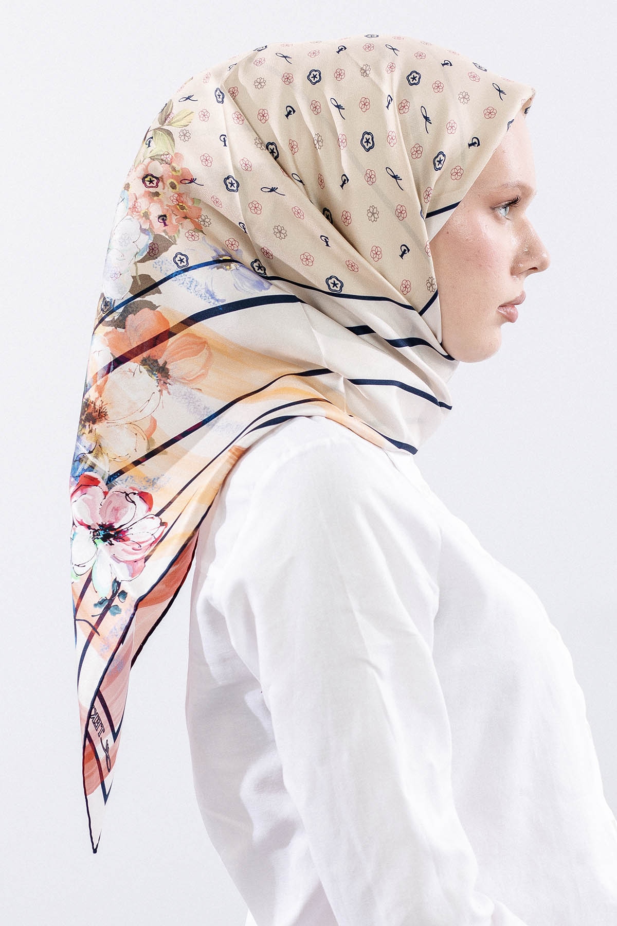 6795 İpek Eşarp 90*90 Tvil Monogram - Lacivert - 3