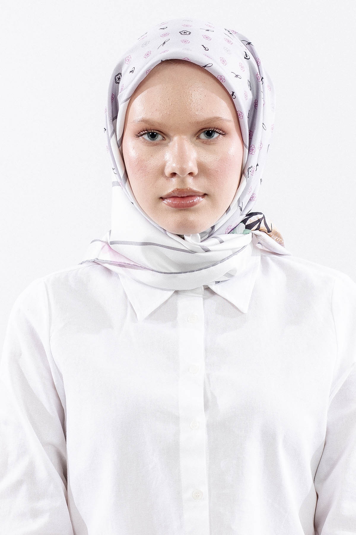 6795 İpek Eşarp 90*90 Tvil Monogram - Mint - 1