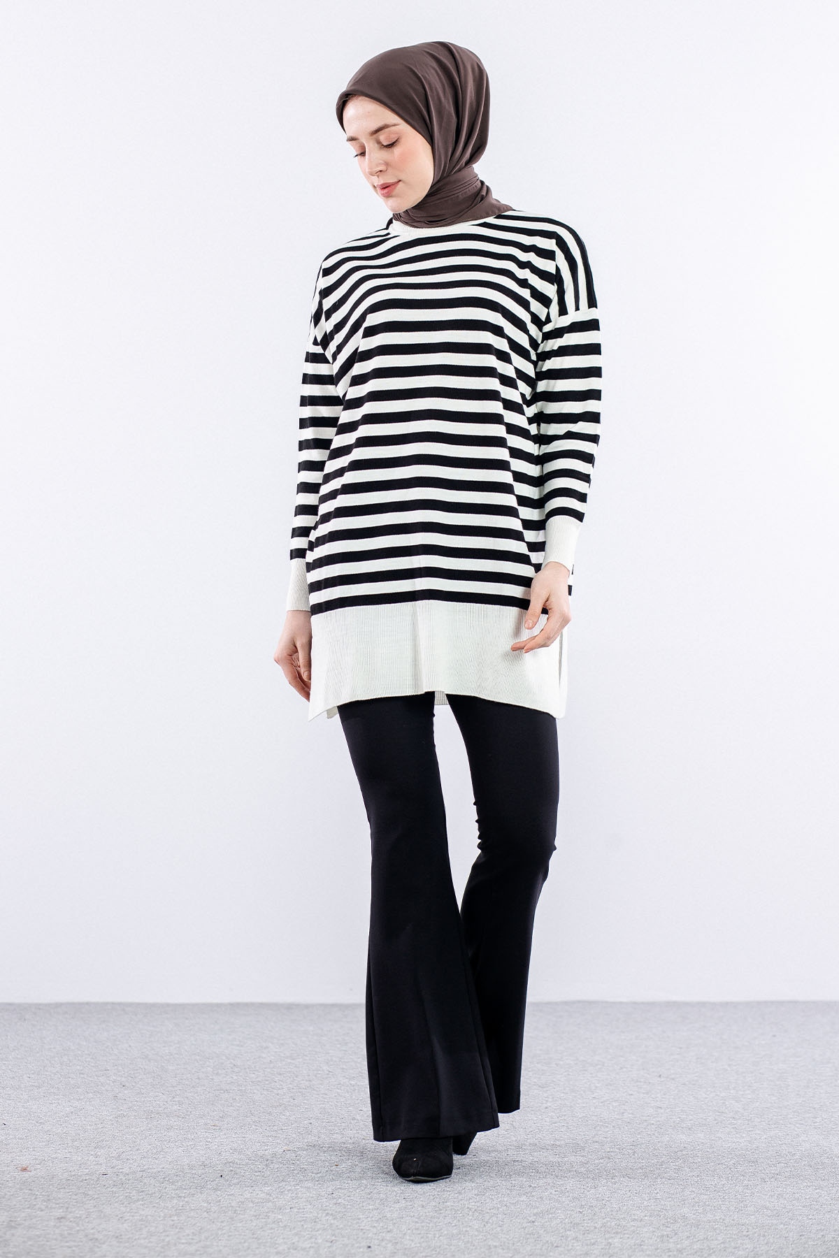 7039 çizgi örme Tunik Tek - Ekru_siyah - 2