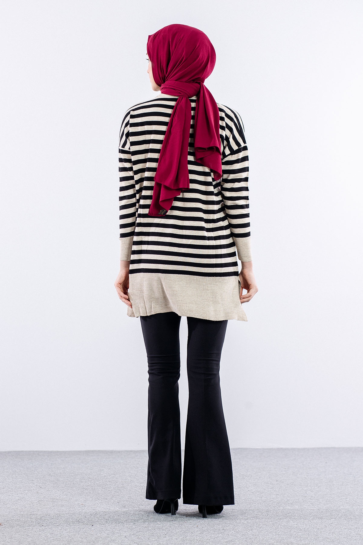 7039 çizgi örme Tunik Tek - Siyah_bej - 3