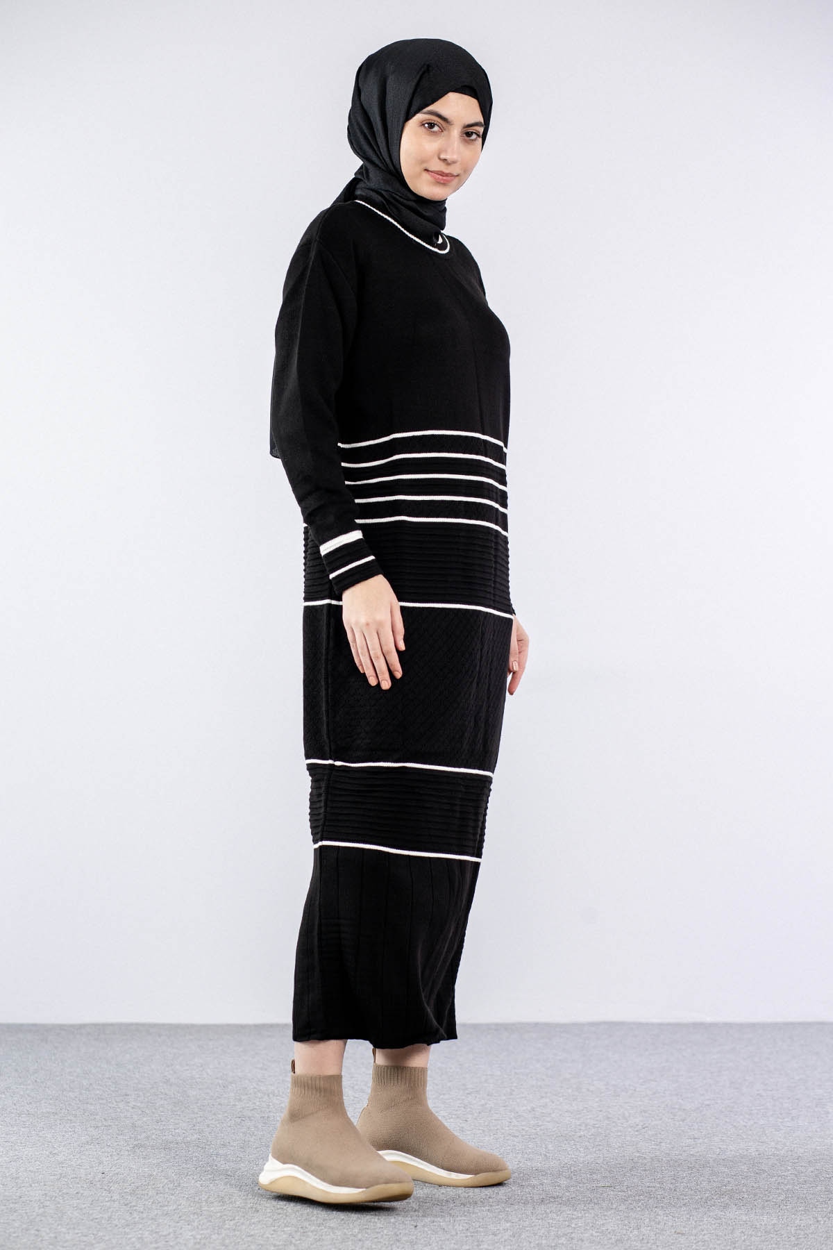 7070 Triko Elbise Tek - Siyah_beyaz - 2