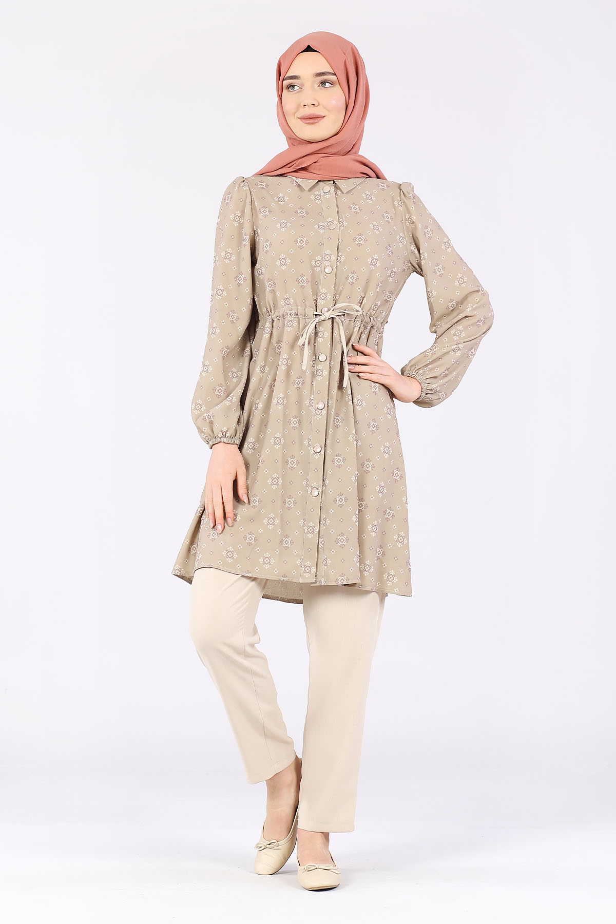 Önü Kuşaklı Pantolonlu Takım Kahverengi - 3