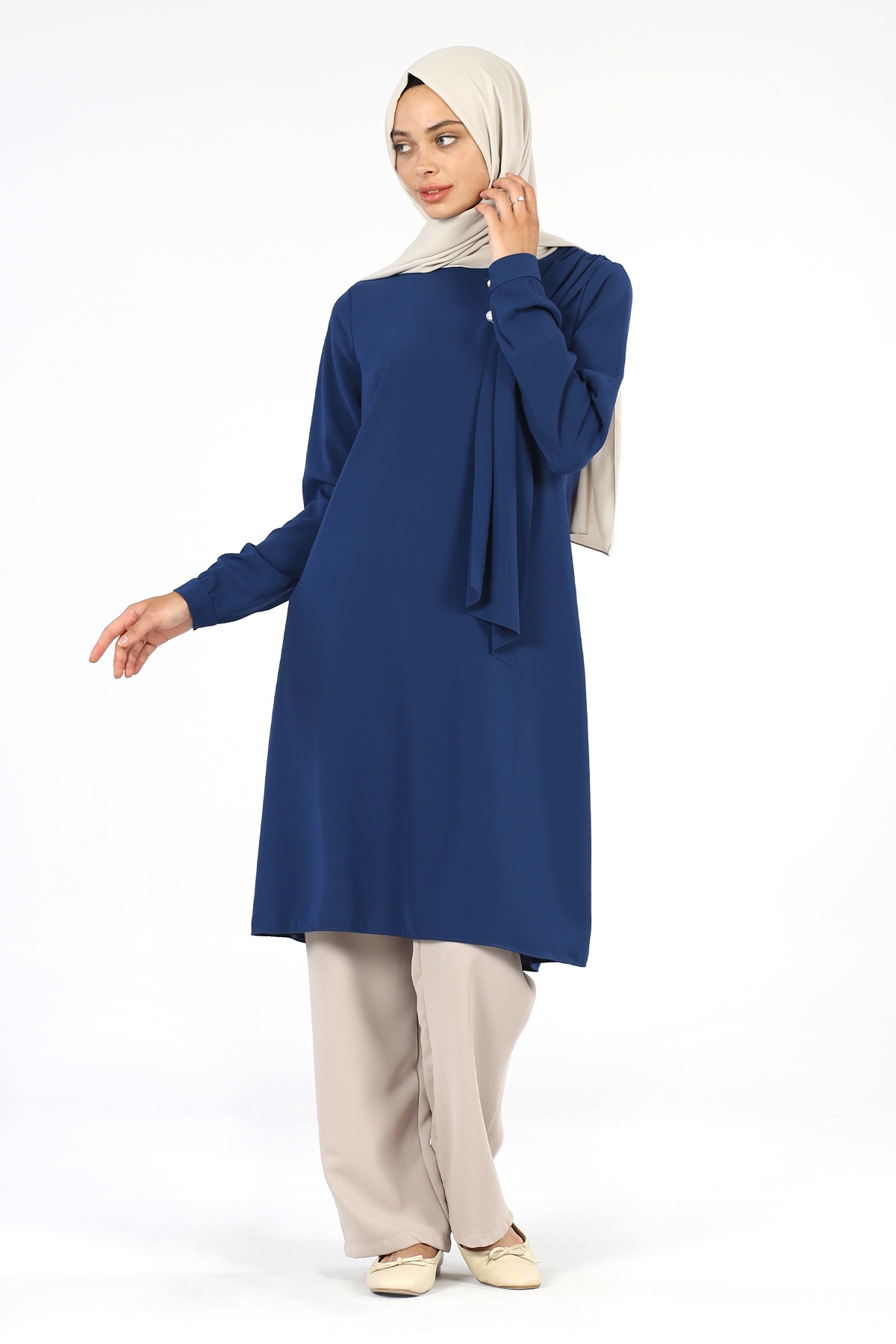 Broş Detaylı Tunik İndigo - 2