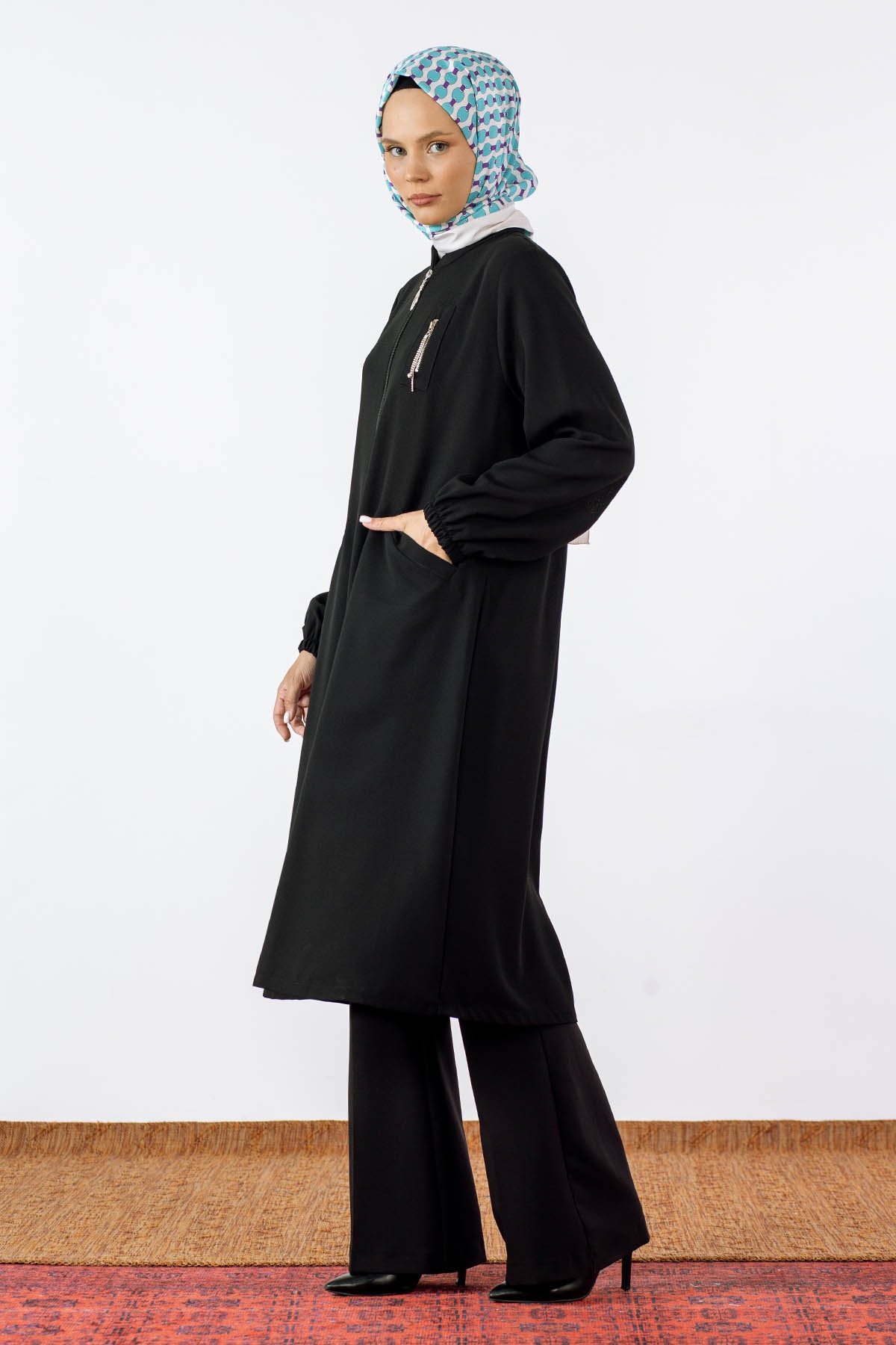 7637 Kap 42-50 - Siyah - 2