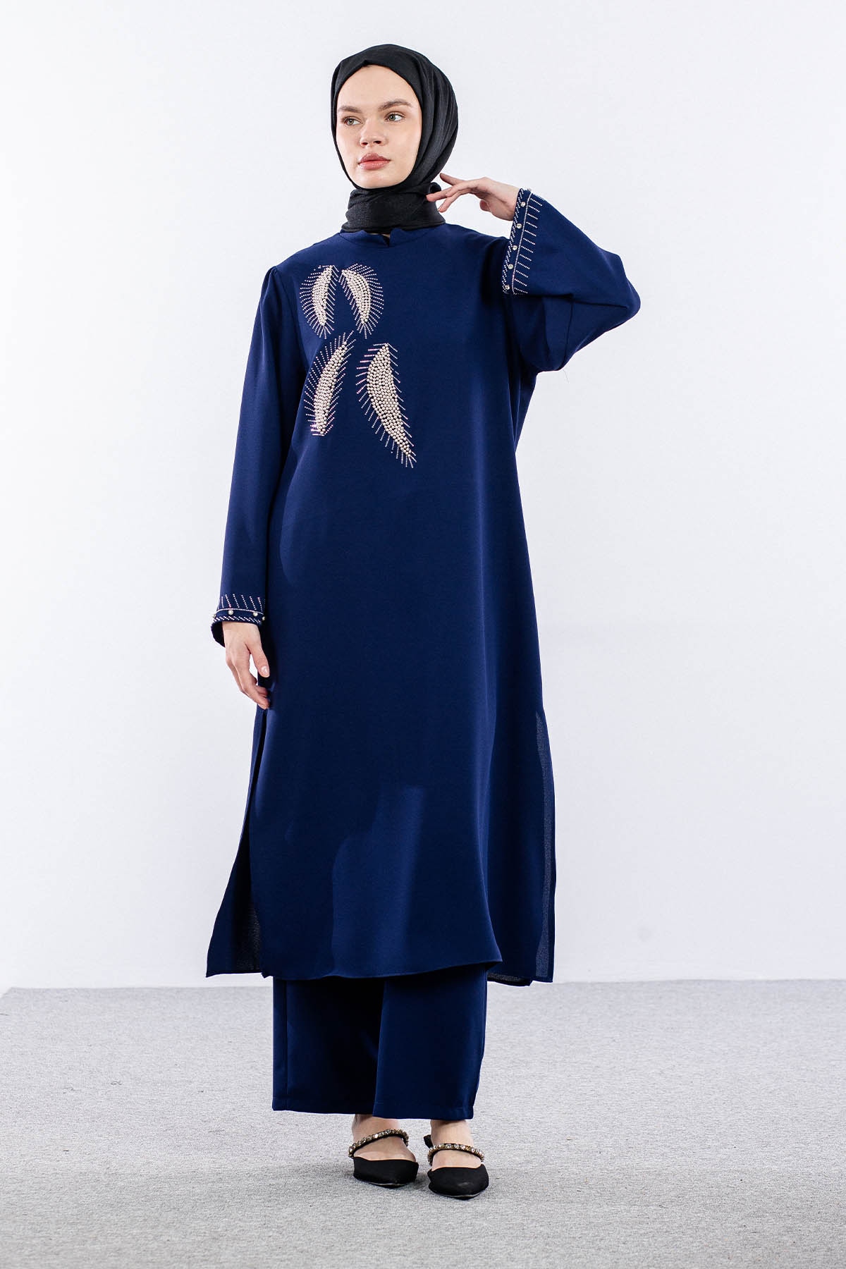 7683 Takim 42-50 Şık Yaprak Tas - Sax - 1