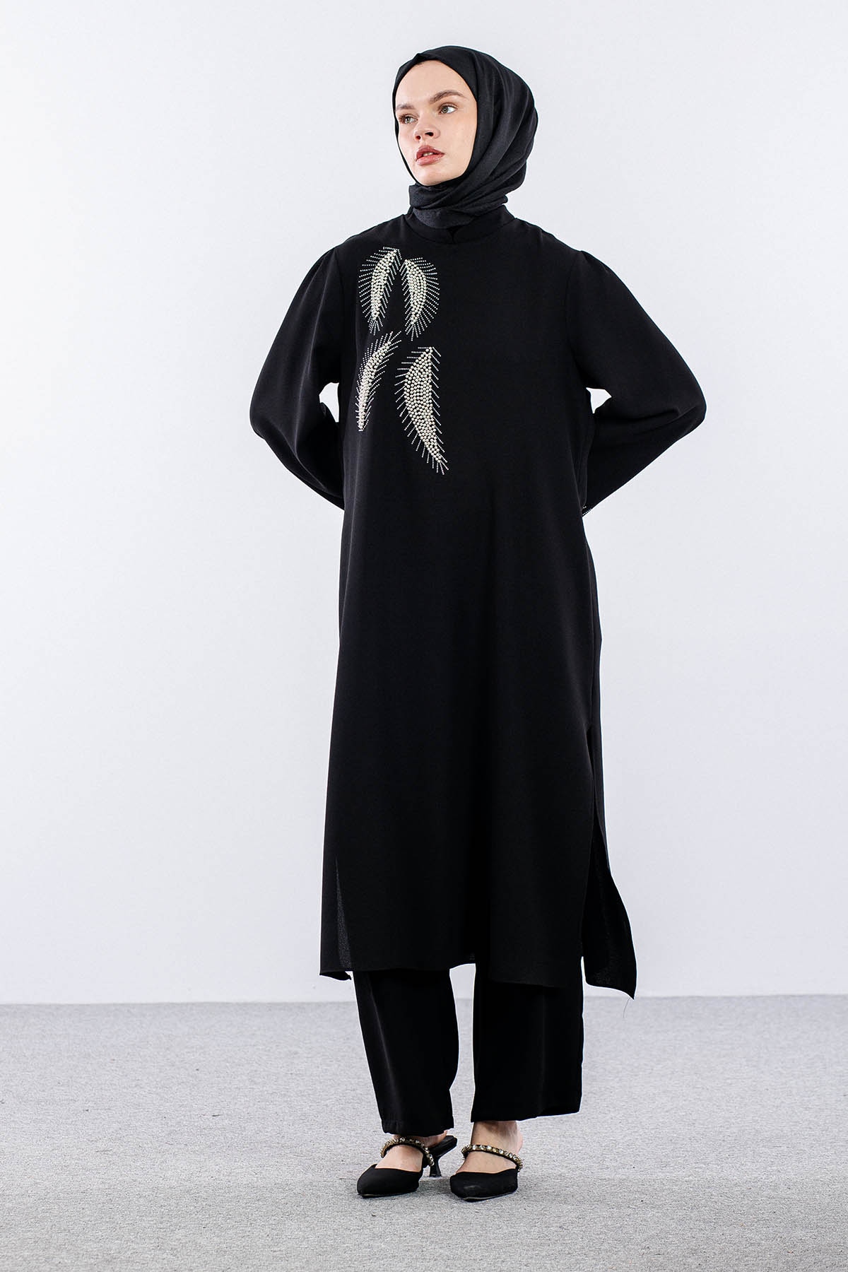 7683 Takim 42-50 Şık Yaprak Tas - Siyah - 2