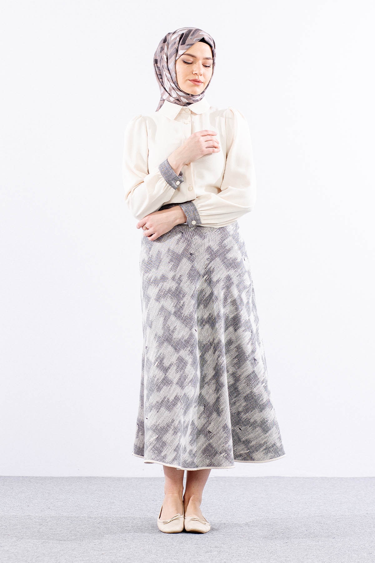 7709 E.takim 38-46 - Krem_siyah - 2