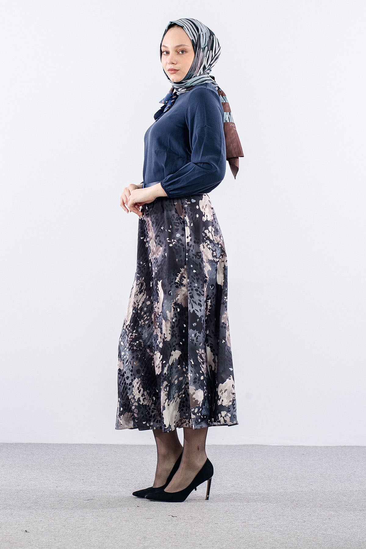 7724 E.takim 38-44 Saten Desen - Lacivert - 3