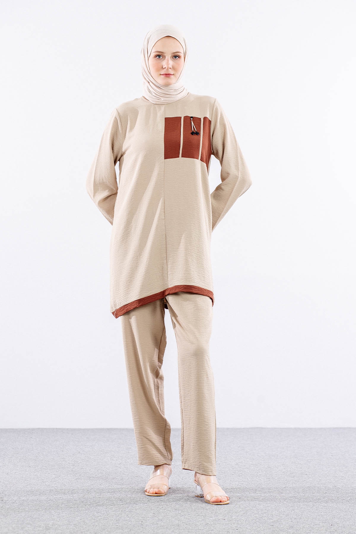 8037 Takim 44-50 Ae - Tas - 2