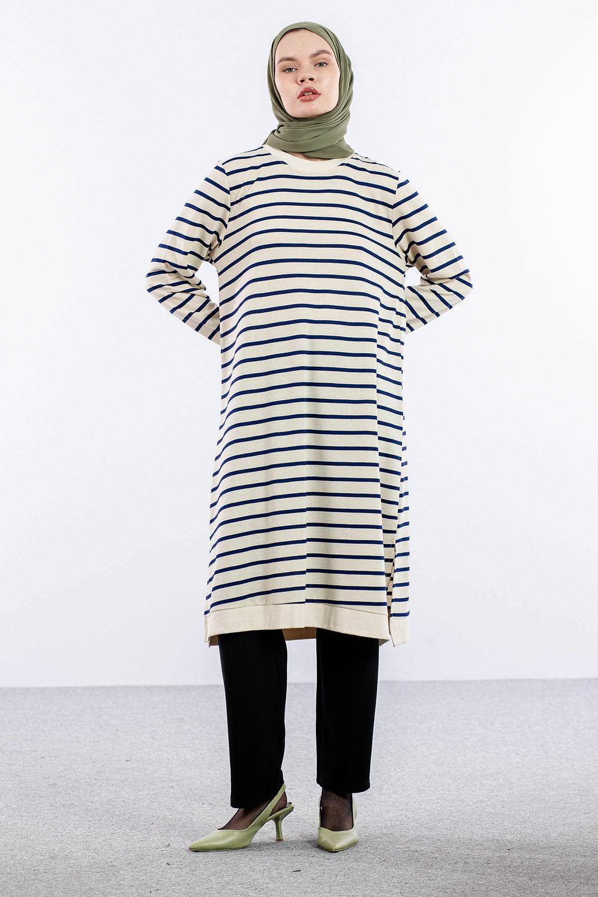 8043 Tunik 42-50 Cizgili Desen - Bej_mavi - 1