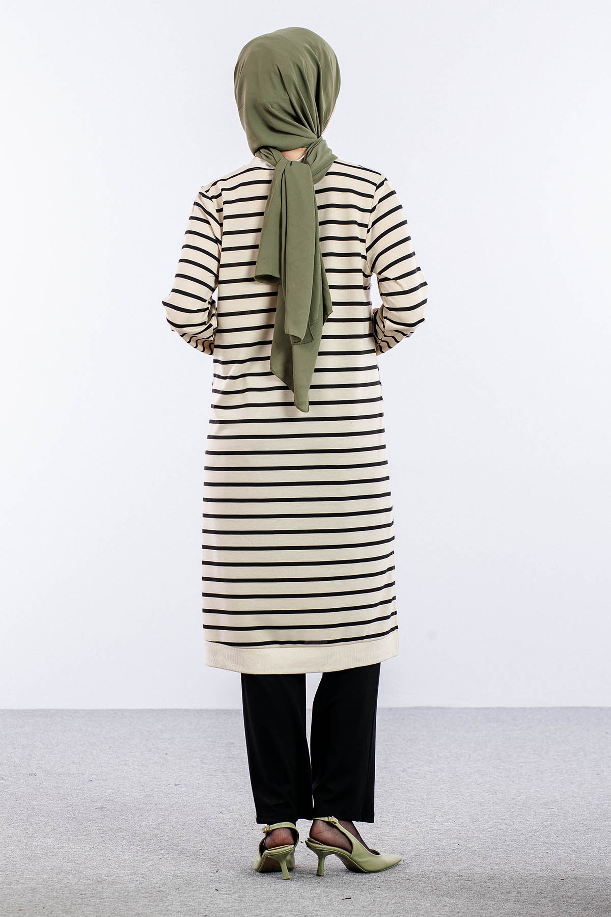 8043 Tunik 42-50 Cizgili Desen - Bej_siyah - 5