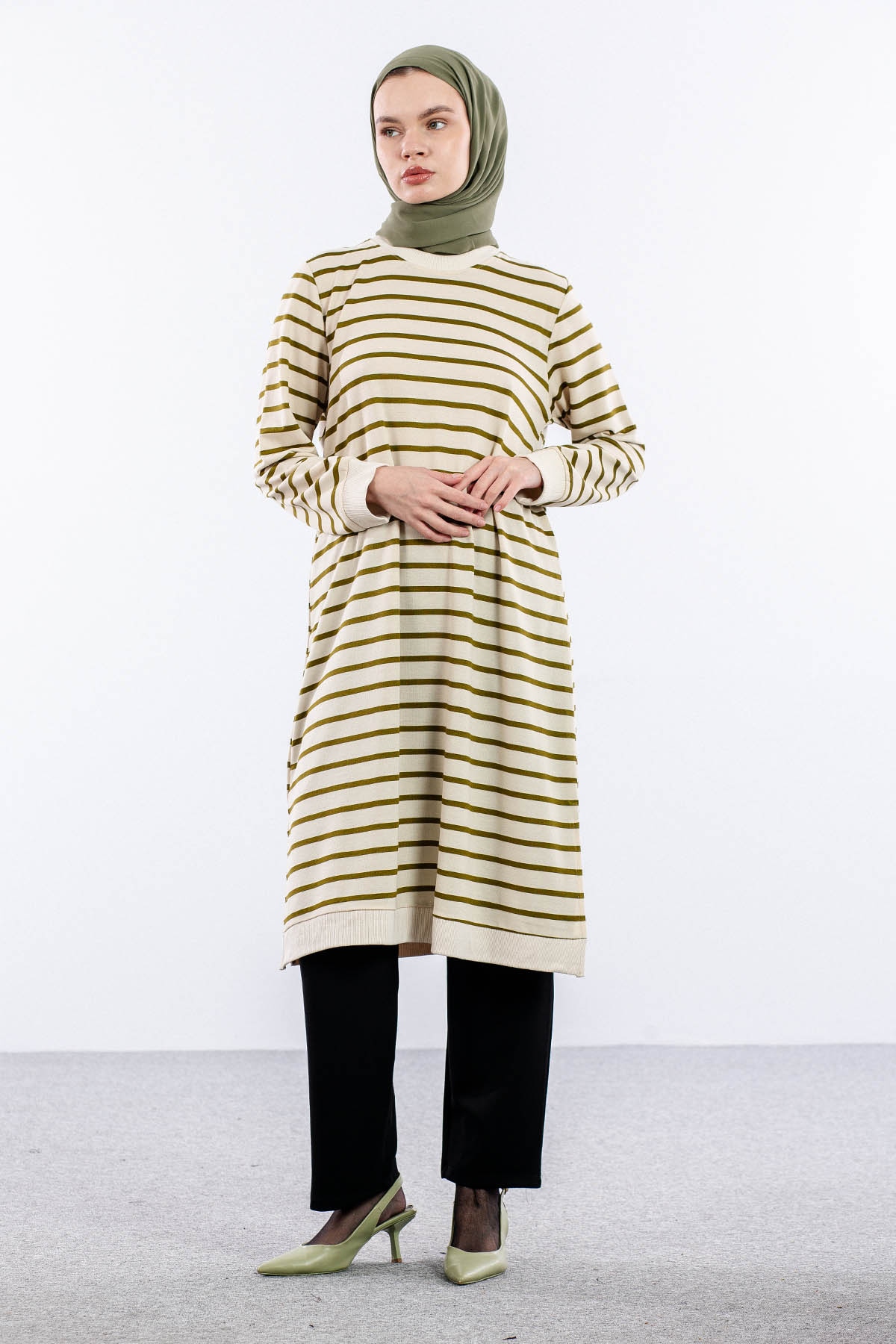 8043 Tunik 42-50 Cizgili Desen - Bej_yesil - 1