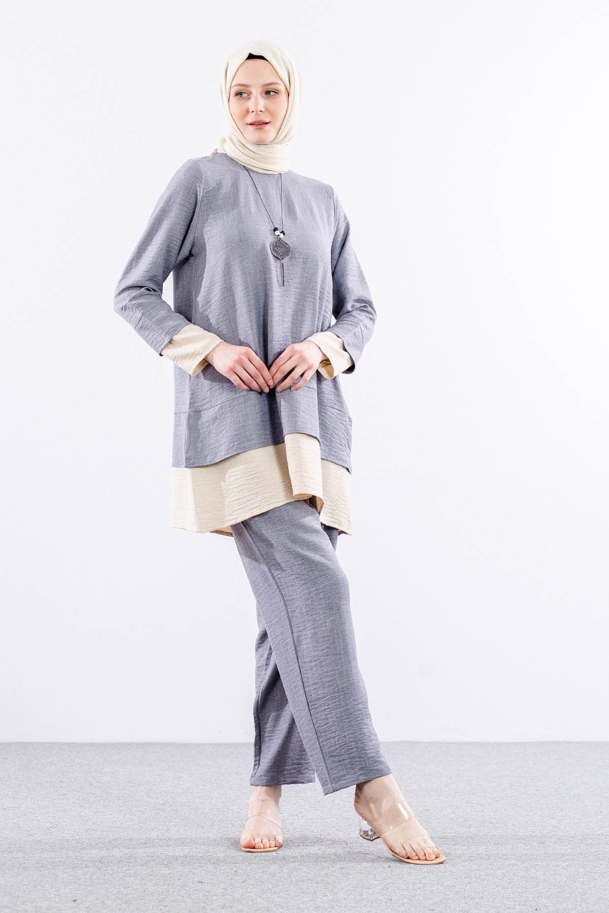 8213 Takim 44-50 Renk - Gri - 1