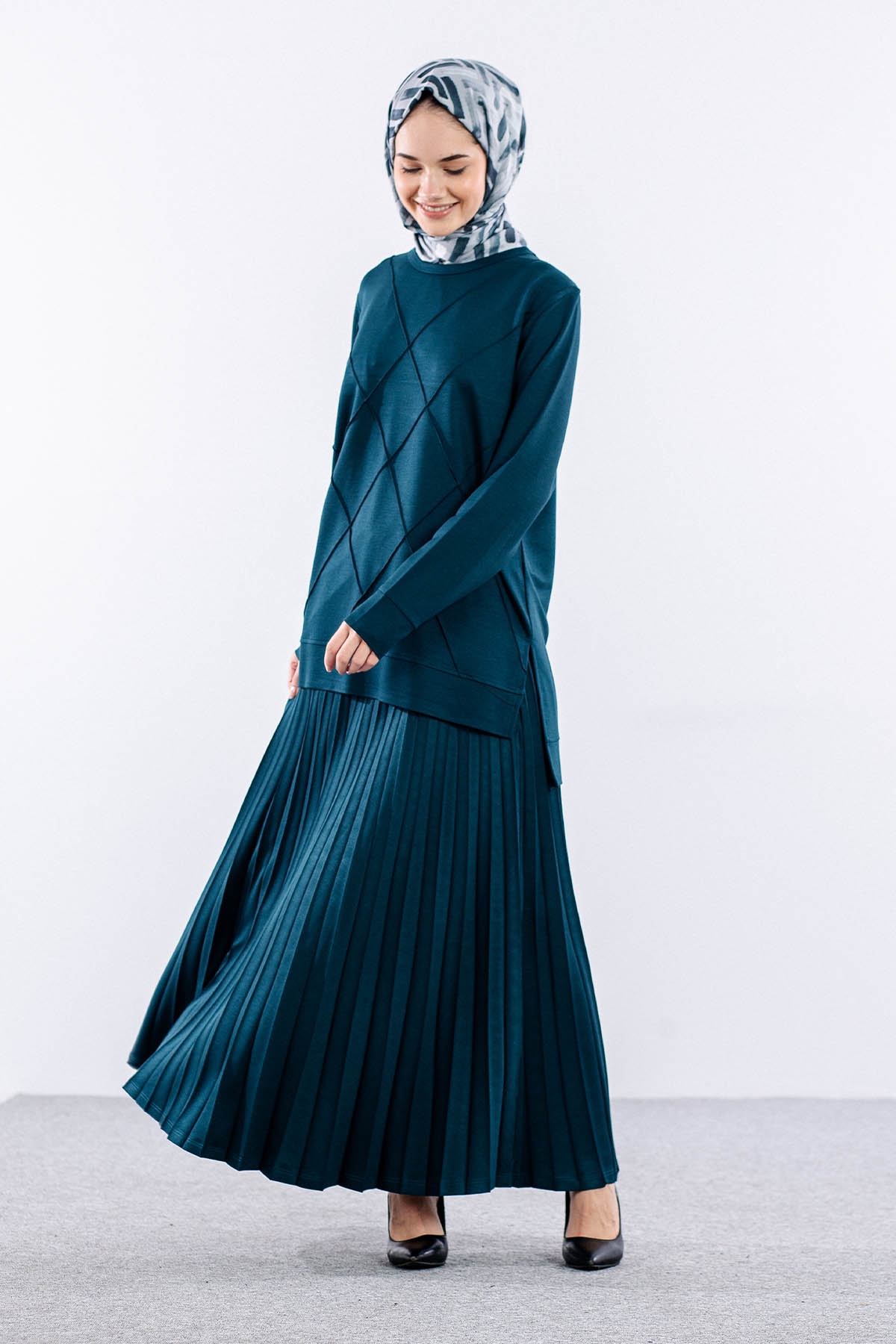 8301 E.takim 44-50 - Petrol - 2