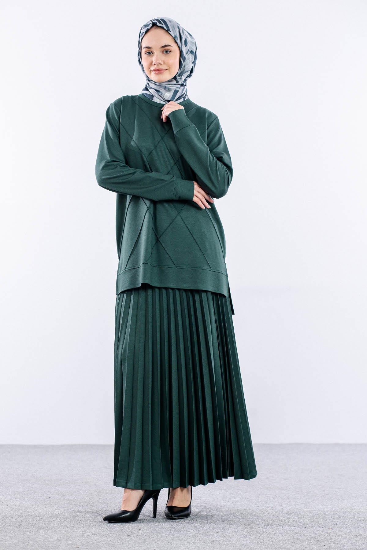 8301 E.takim 44-50 - Zumrut - 1