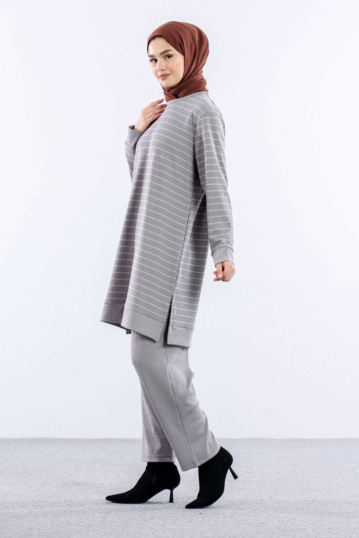 8444 Takim 44-52 çzg - Gri - 3